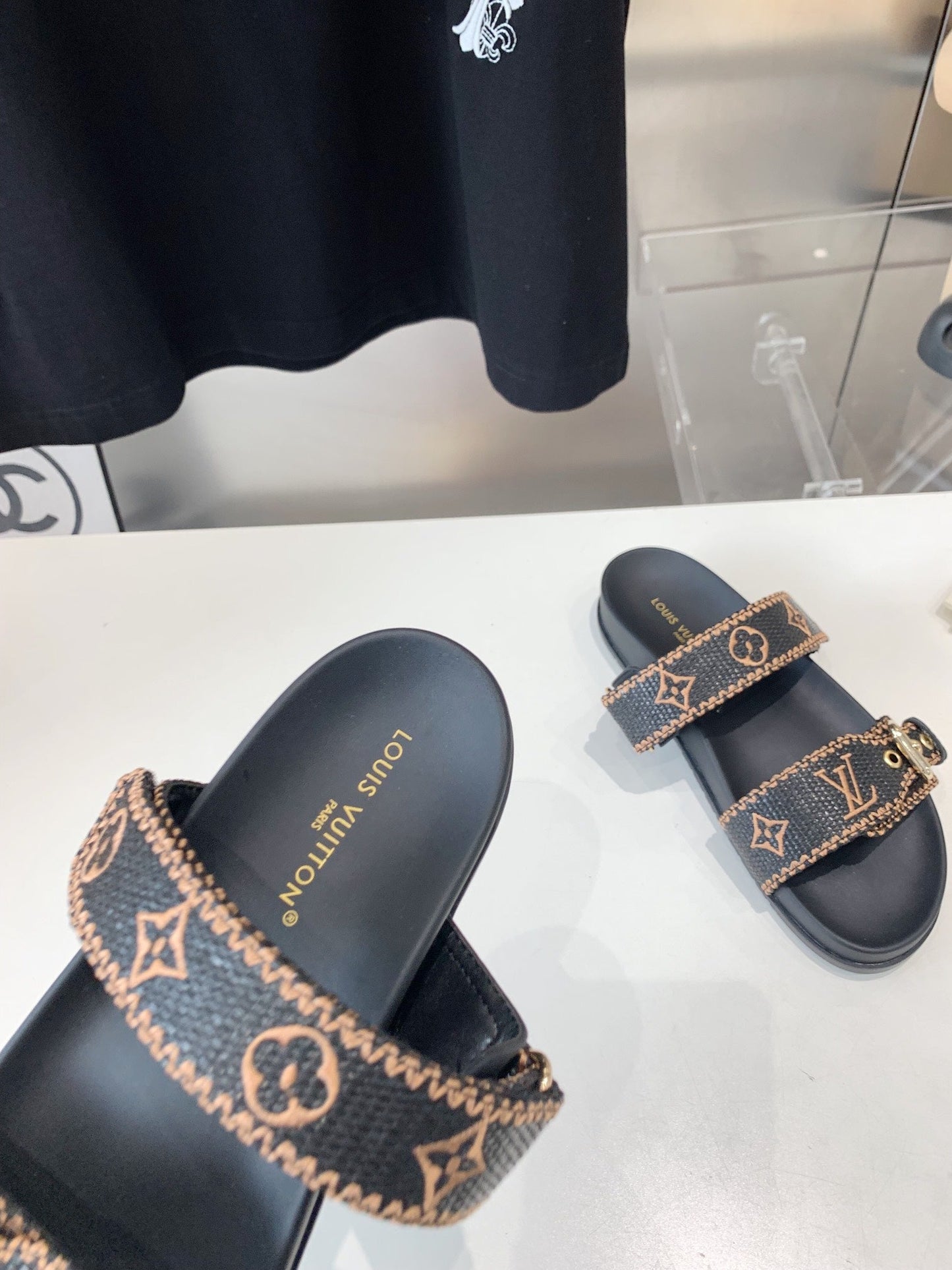 LV WOMEN SUNSET DAD SANDAL IN BLACK MONOGRAM FABRIC MULE - 35