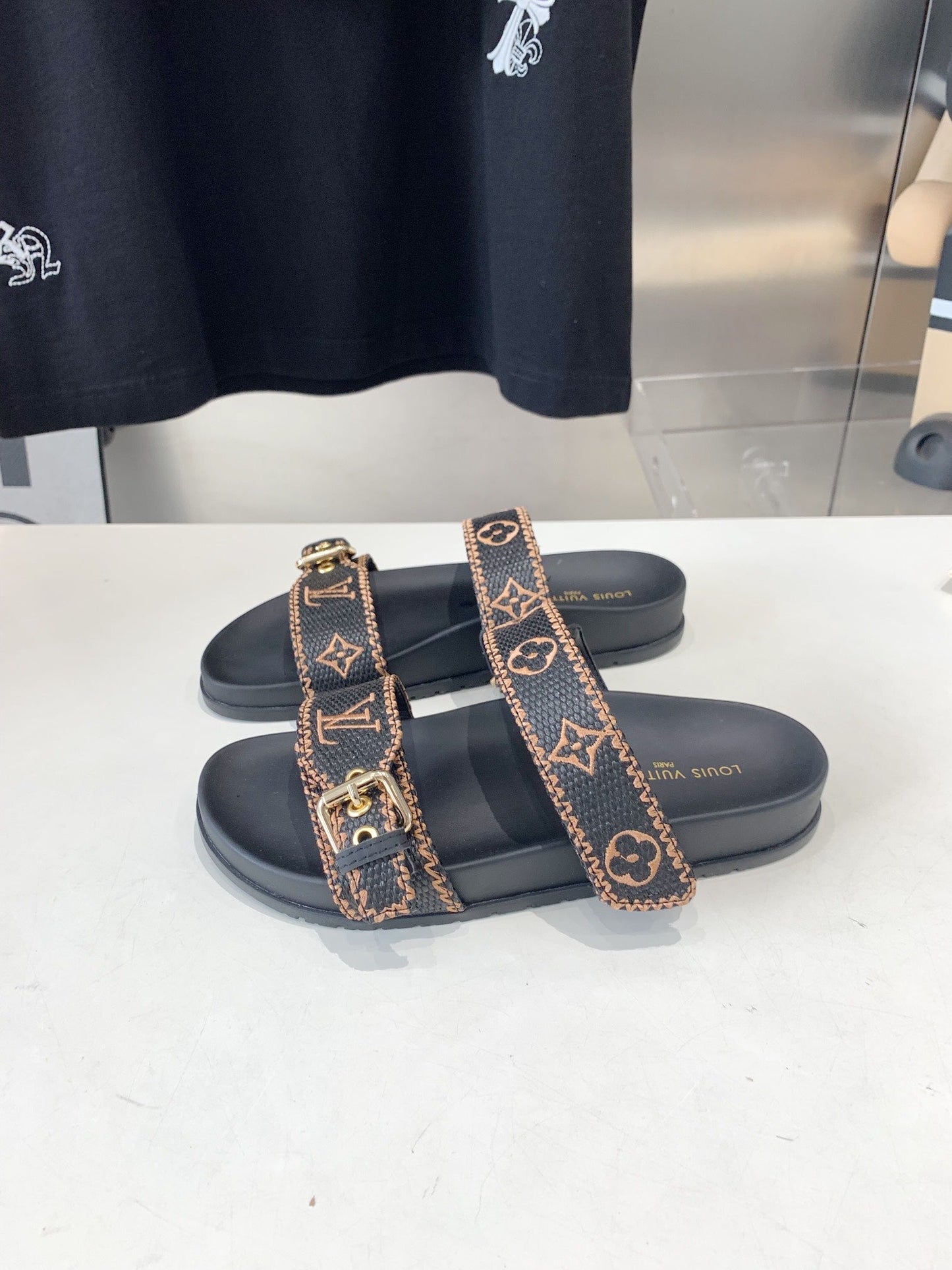 LV WOMEN SUNSET DAD SANDAL IN BLACK MONOGRAM FABRIC MULE - 35