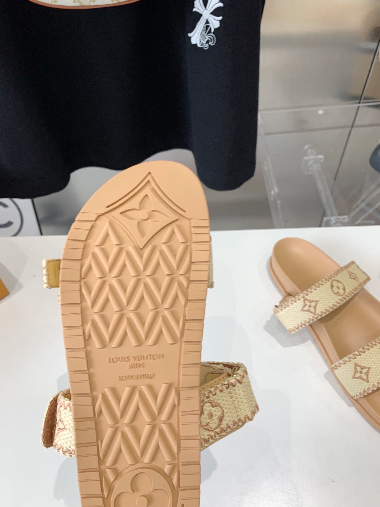LV WOMEN SUNSET DAD SANDAL IN BEIGE MONOGRAM FABRIC MULE - 35