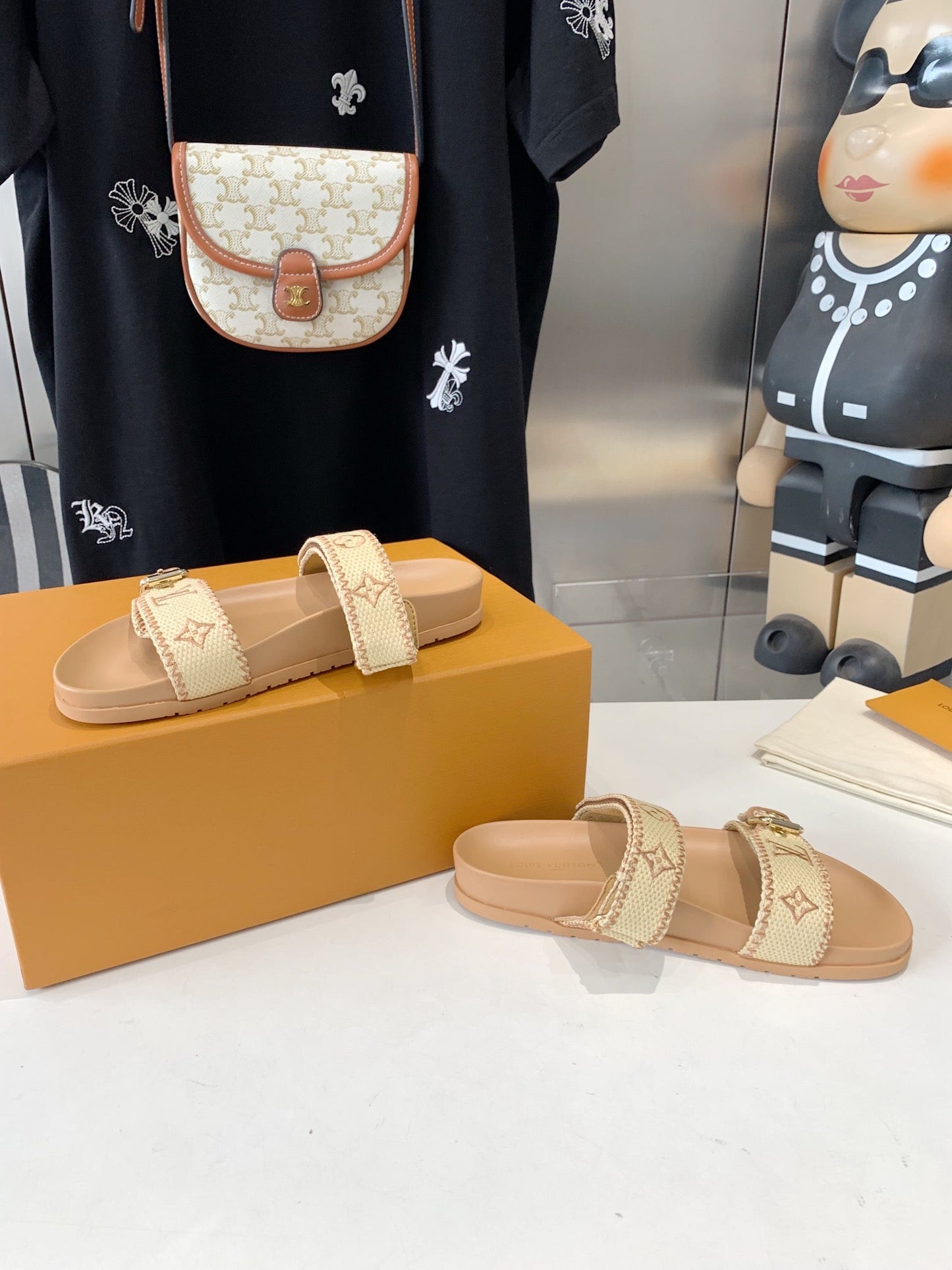 LV WOMEN SUNSET DAD SANDAL IN BEIGE MONOGRAM FABRIC MULE - 35