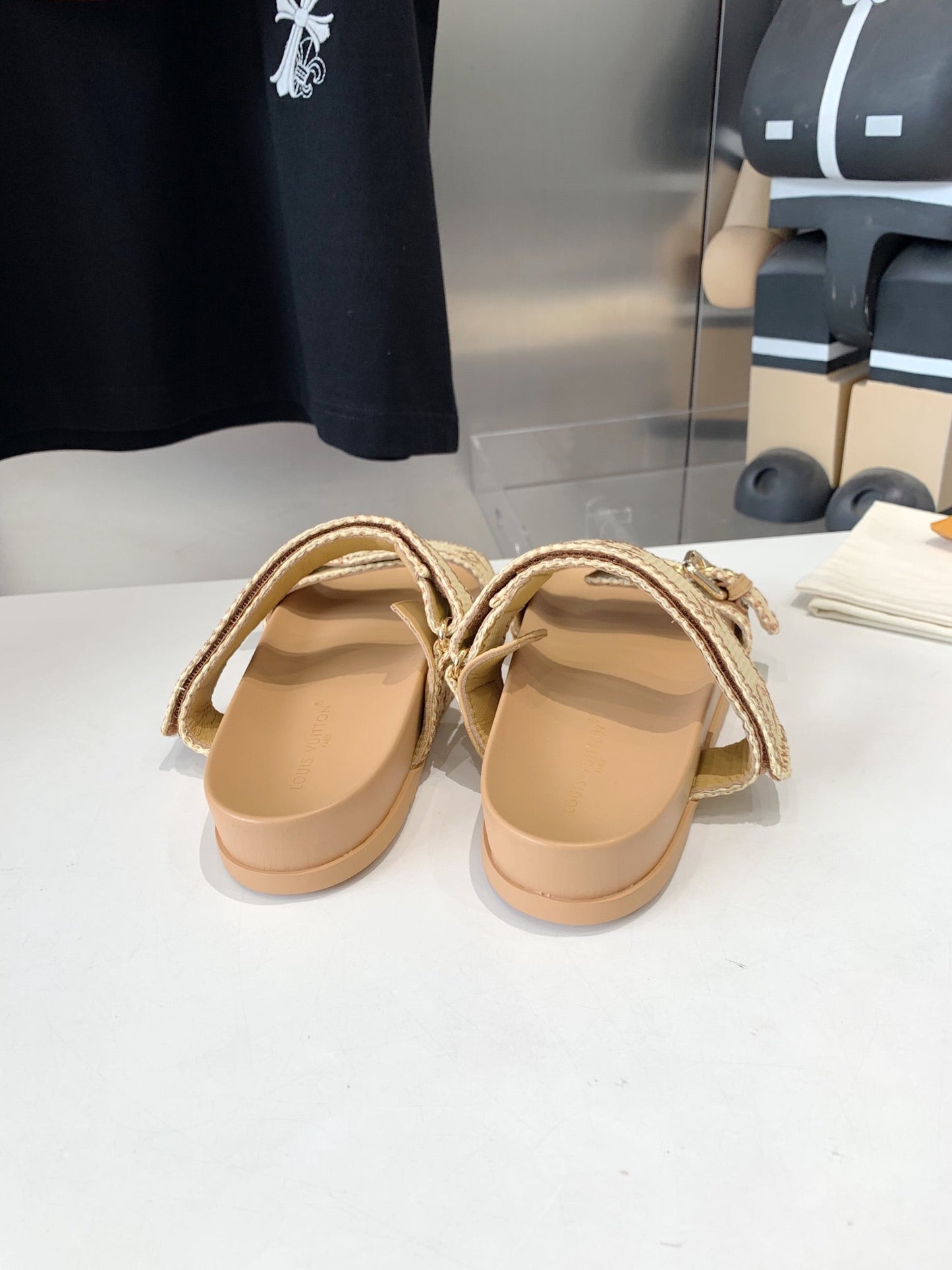 LV WOMEN SUNSET DAD SANDAL IN BEIGE MONOGRAM FABRIC MULE - 35