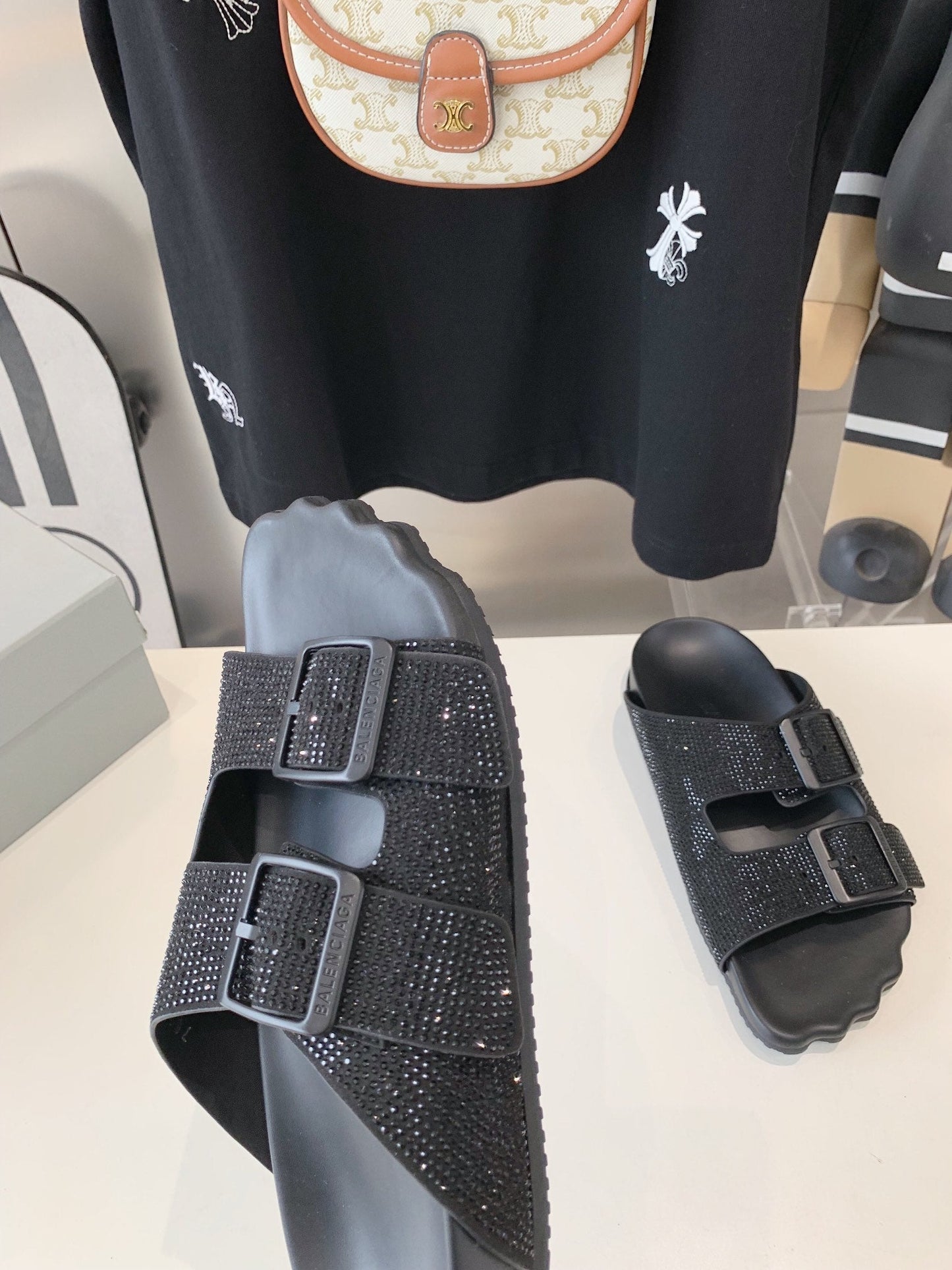 BIRKENSTOCK SLIPPERS ATTACHED RHINESTONES IN BLACK CALFSKIN - 36