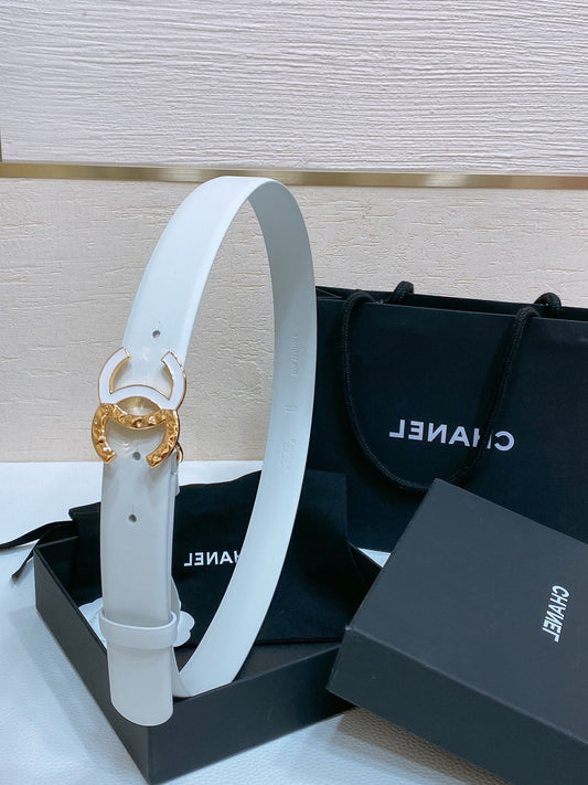 CC BELT 30MM IN WHITE SMOOTH CALFSKIN GOLD MIX WHITE METAL LOGO - 30