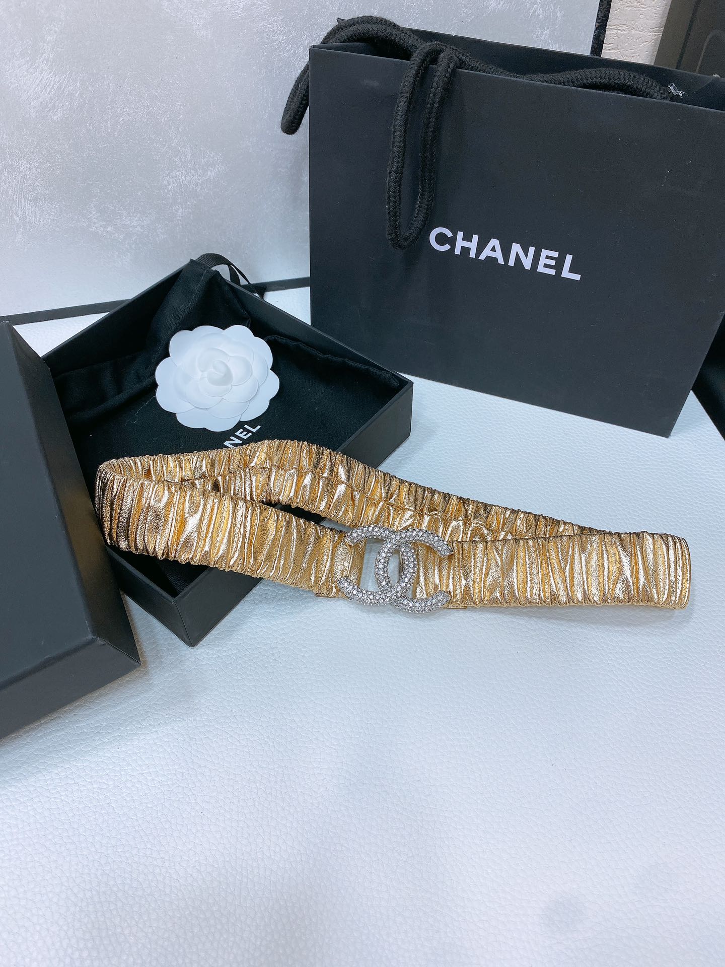 CC ELASTIC BELT 30MM IN GOLD CALFSKIN SILVER HARDWARE WITH RHINSTONES - 30