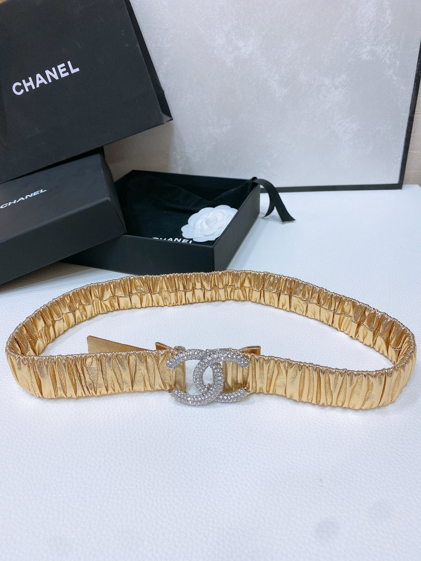 CC ELASTIC BELT 30MM IN GOLD CALFSKIN SILVER HARDWARE WITH RHINSTONES - 30