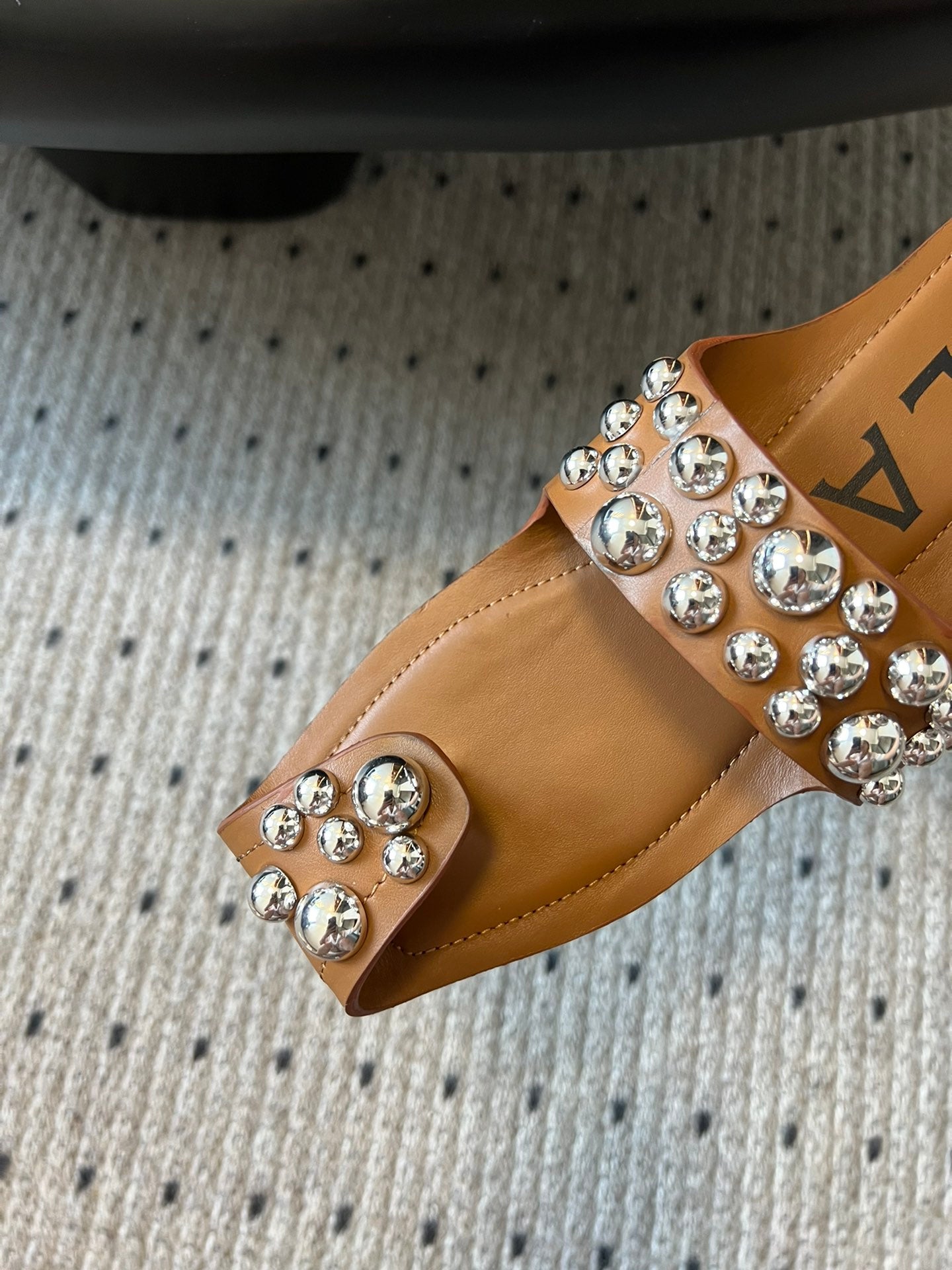 ALAIA FOLDED FLAT MULES WITH SPHERES ON COPPER BROWN CALFSKIN - 35