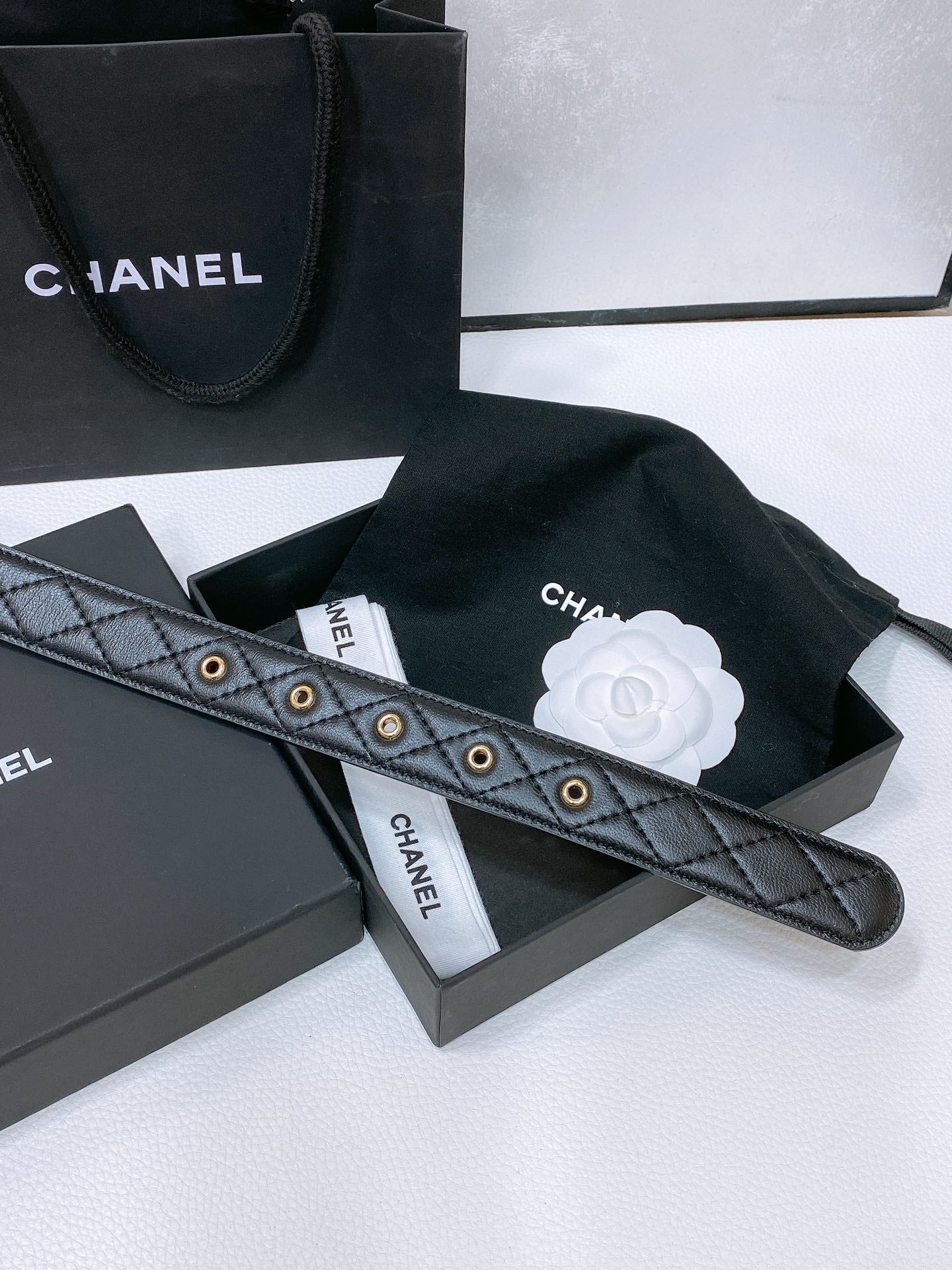 CC BELT 30 MM IN BLACK EMBROIDERED CALFSKIN PEARL LOGO WITH GOLD HARDWARE - 30