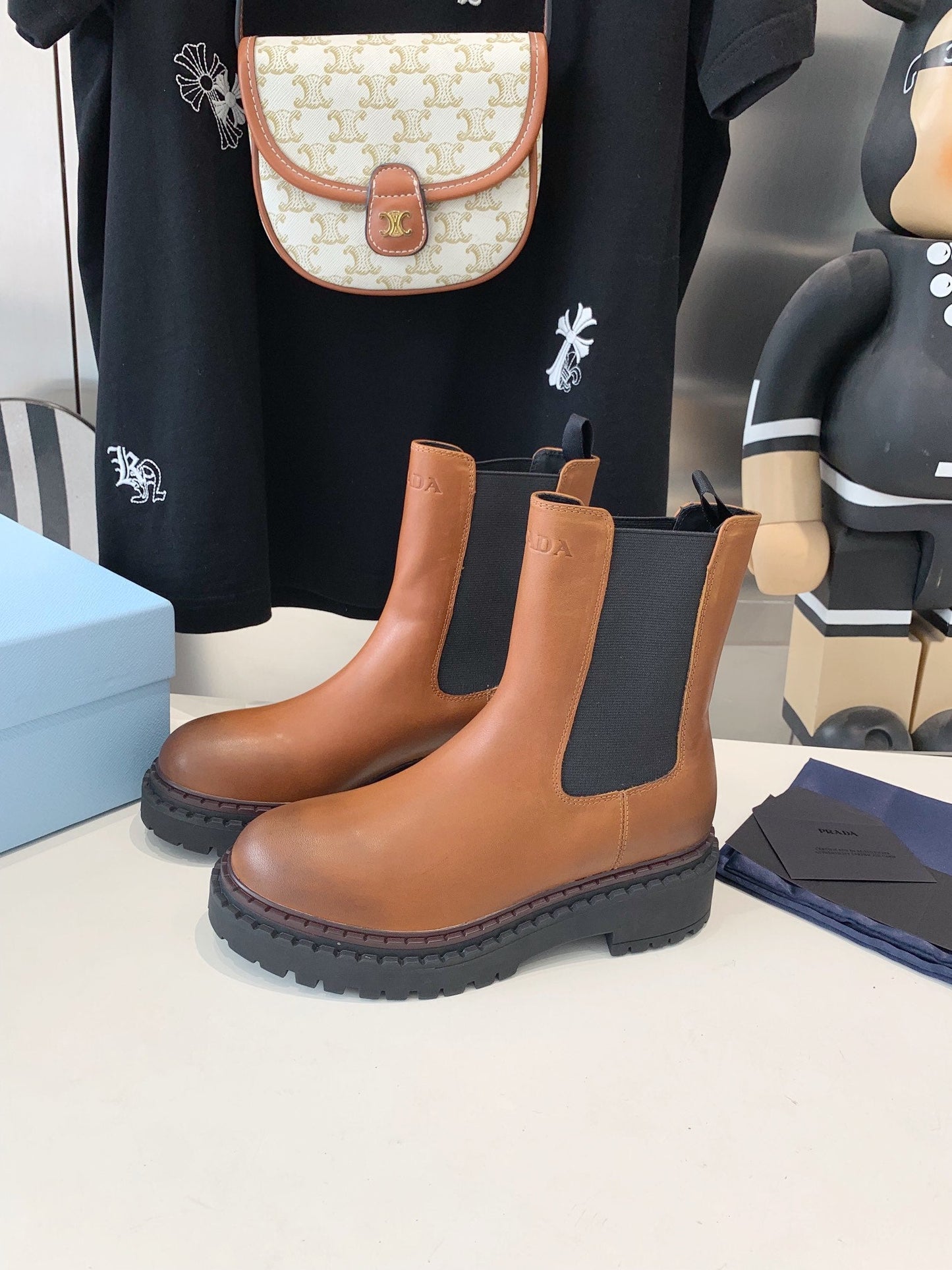 ANKLE BOOTS IN CINNAMON BROWN CALFSKIN - 35