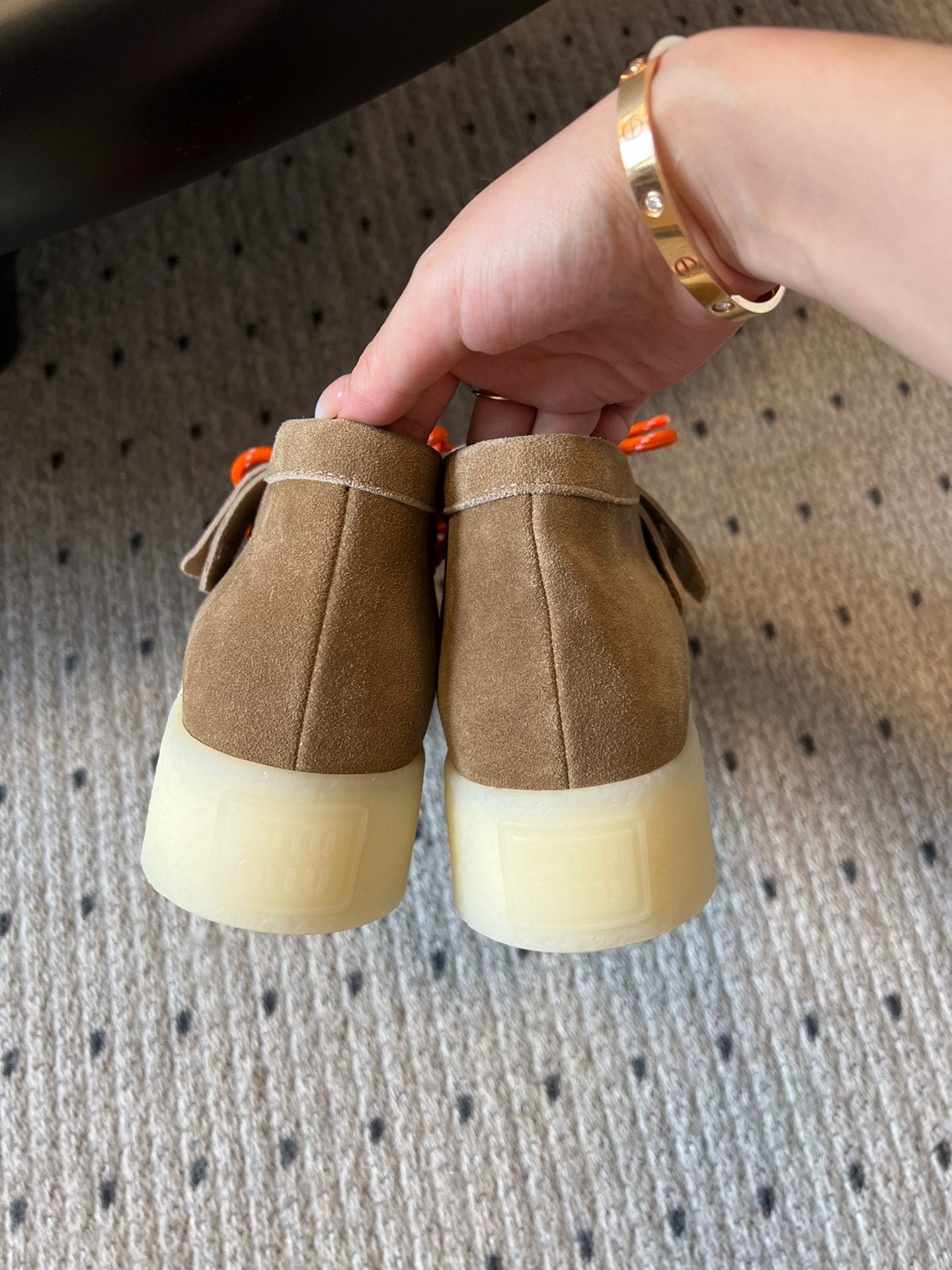 ЧЕРЕВИКИ ЧУККА MIUMIU 26S З КОРИЧНЕВОЇ ЗАМШІ