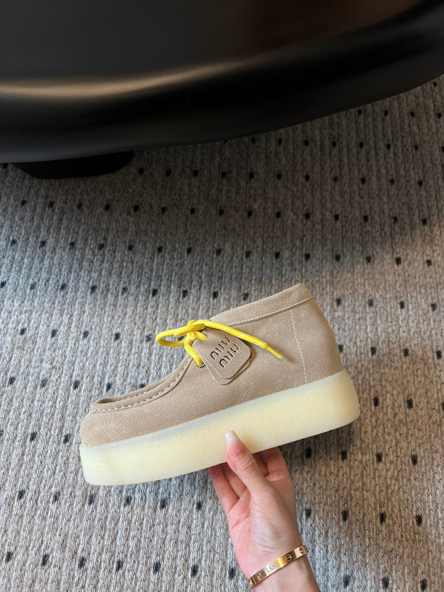 Черевики MIUMIU 26S CHUKKA зі світло-коричневої замші