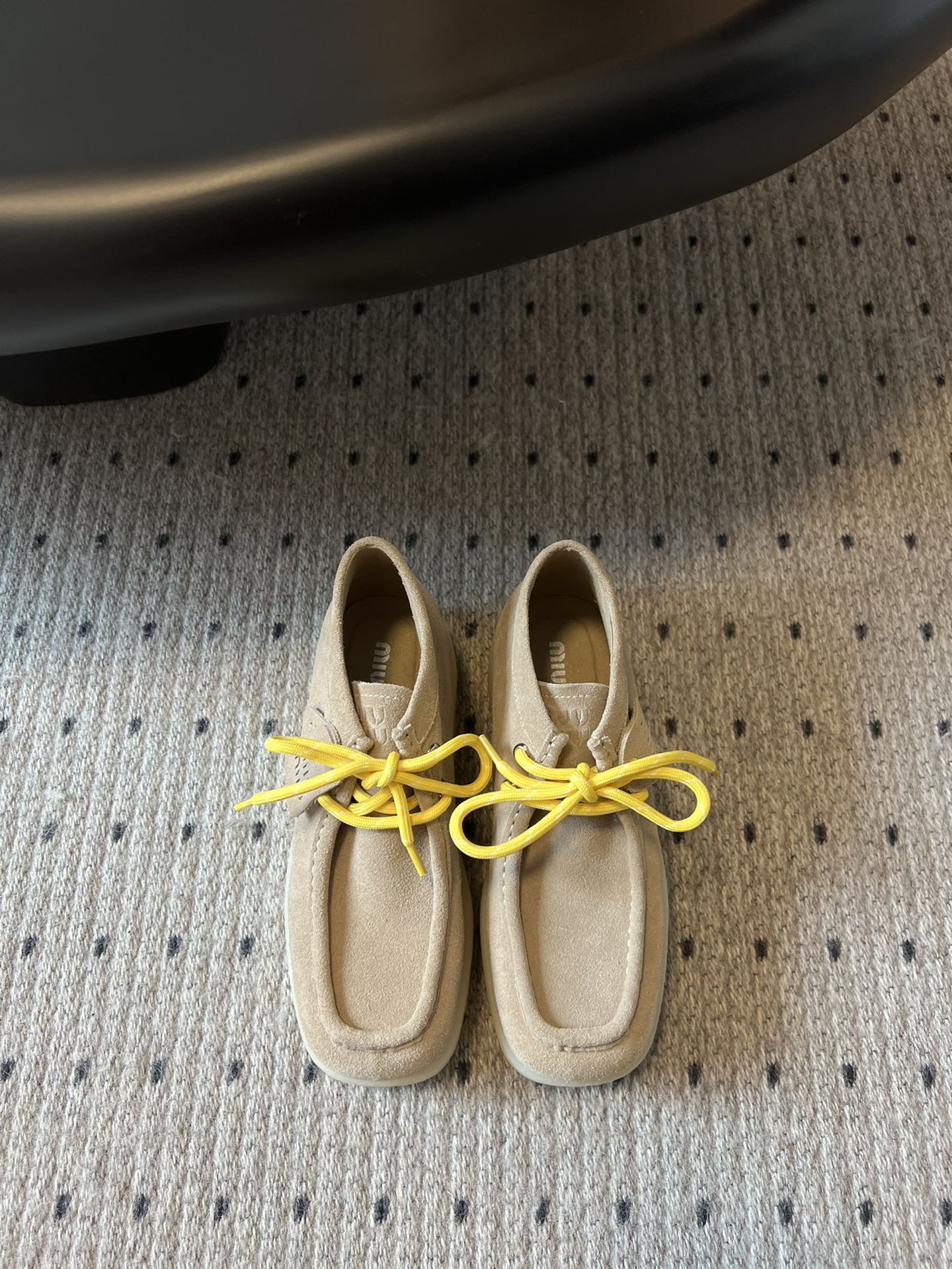 Черевики MIUMIU 26S CHUKKA зі світло-коричневої замші