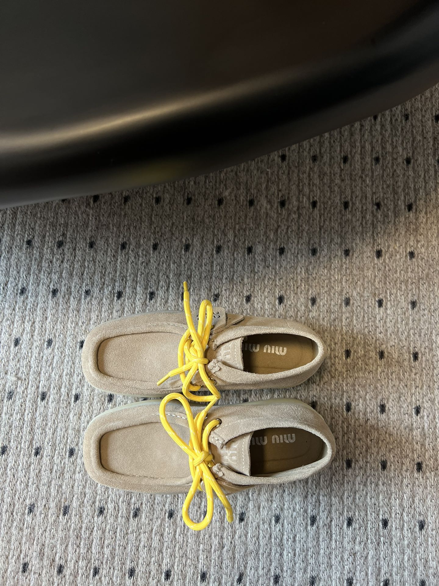 Черевики MIUMIU 26S CHUKKA зі світло-коричневої замші