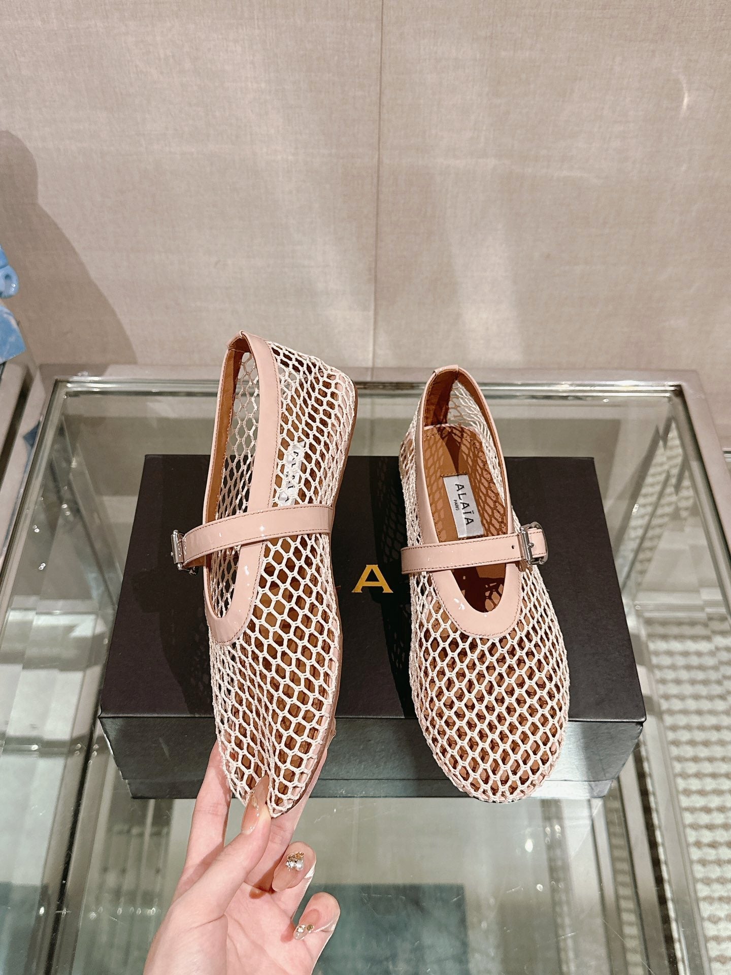ALAIA BALLET FLATS IN NUDE BEIGE MESH - 35