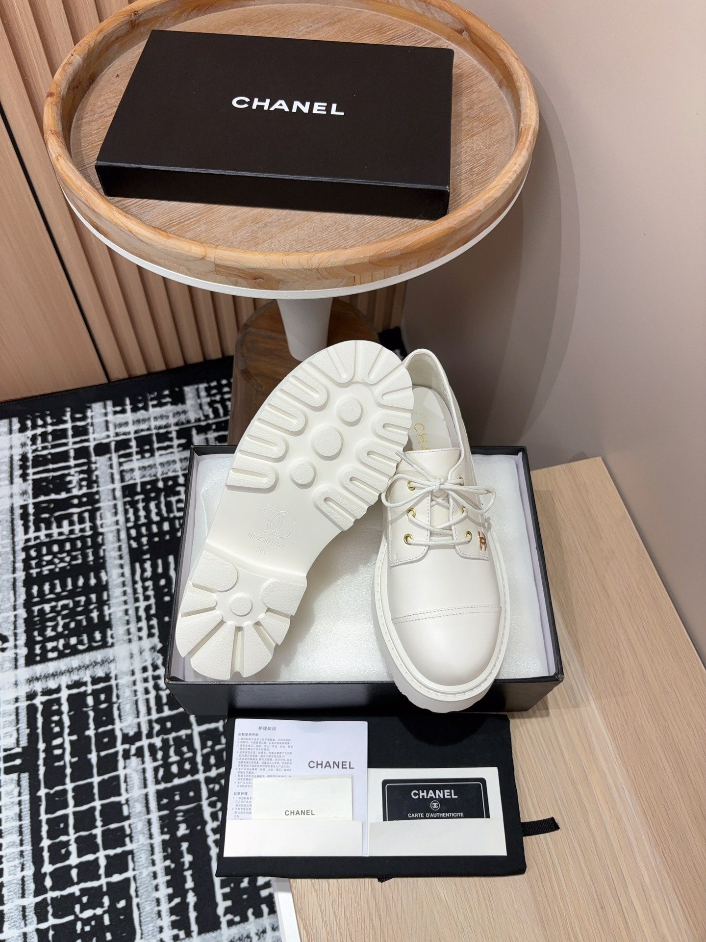 CC OXFORD SHOES IN WHITE CALFSKIN - 35