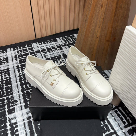 CC OXFORD SHOES IN WHITE CALFSKIN - 35