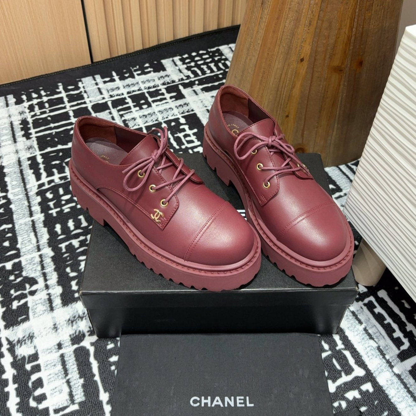 CC OXFORD SHOES IN BURGUNDY RED CALFSKIN - 35