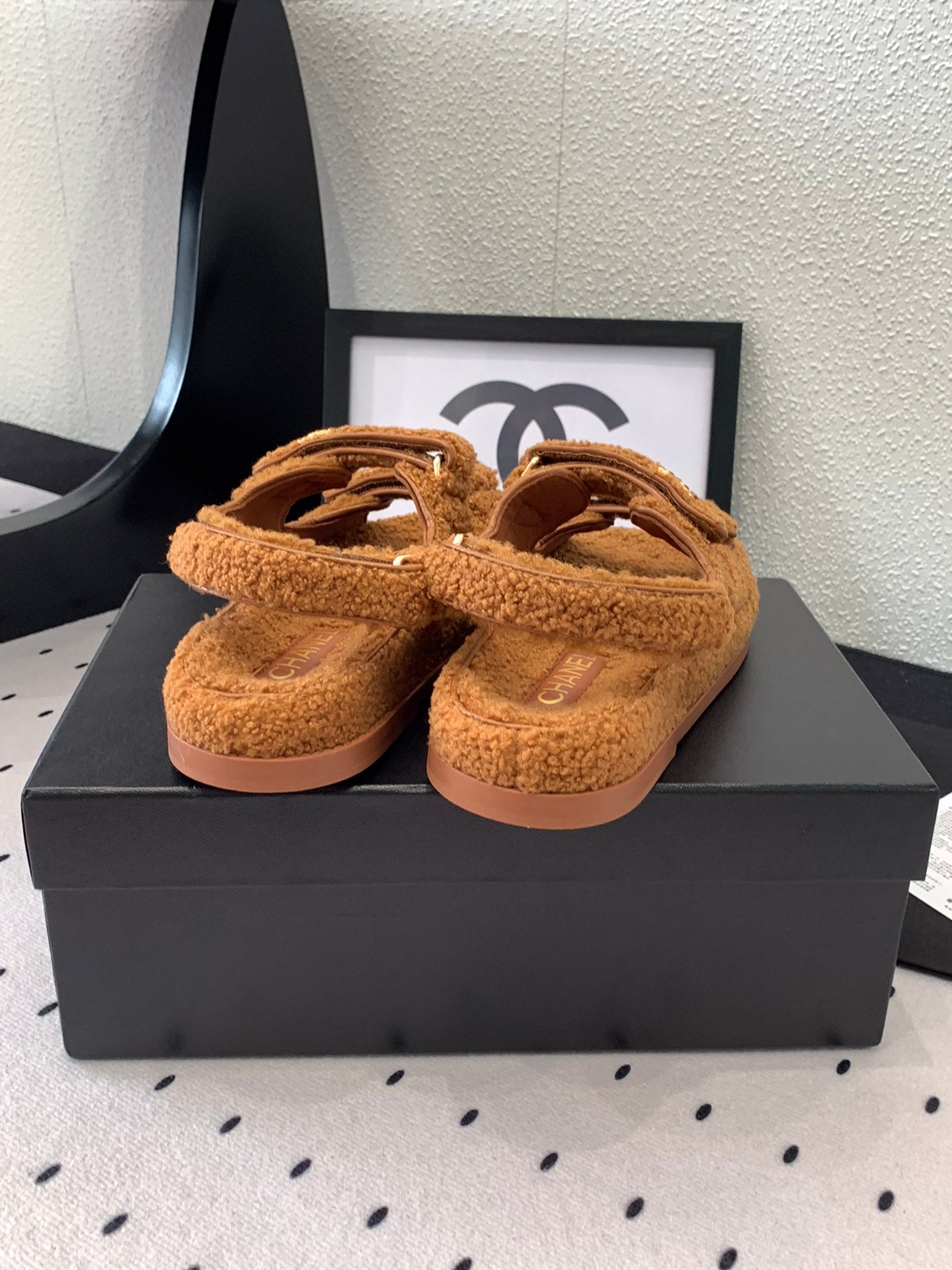 CC DAD SANDAL BRONZE BROWN LAMB FUR - 35