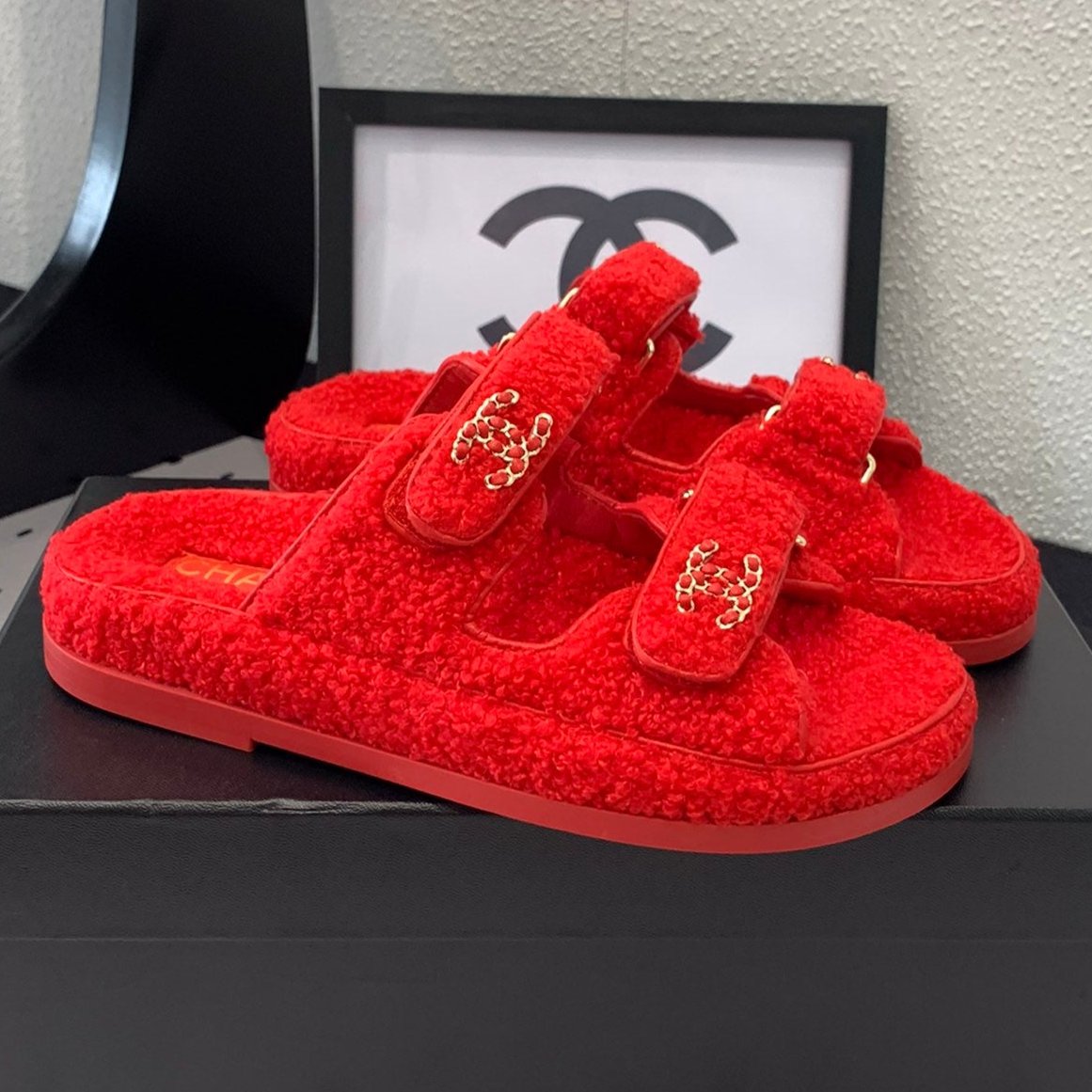 CC DAD SANDAL MULE IN CRIMSON RED LAMB FUR - 35