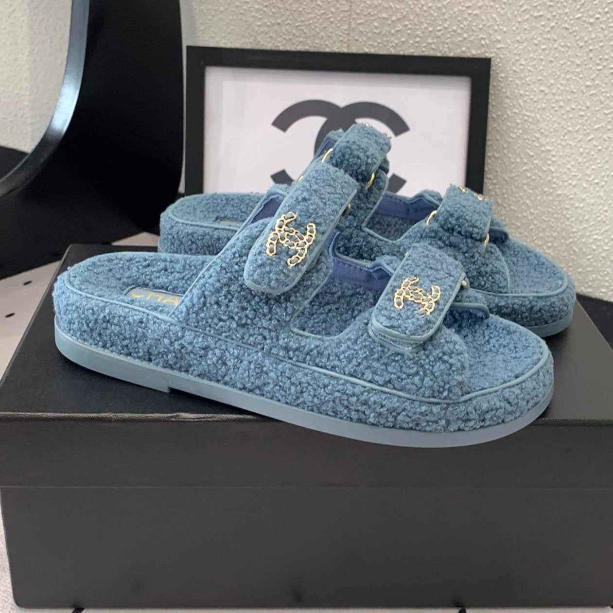 CC DAD SANDAL MULE IN AEGEAN BLUE LAMB FUR - 35