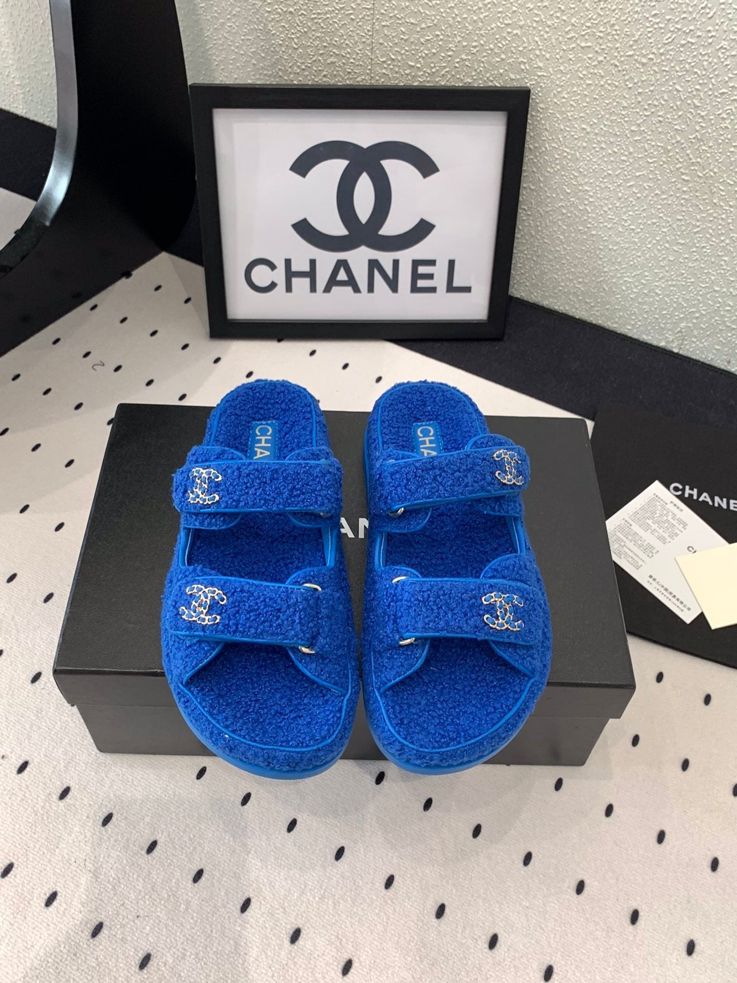 CC DAD SANDAL MULE IN AZURE BLUE LAMB FUR - 35