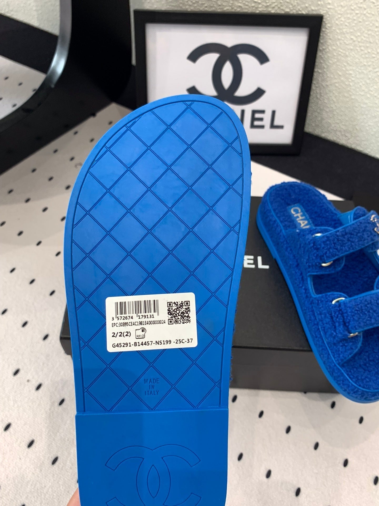 CC DAD SANDAL MULE IN AZURE BLUE LAMB FUR - 35