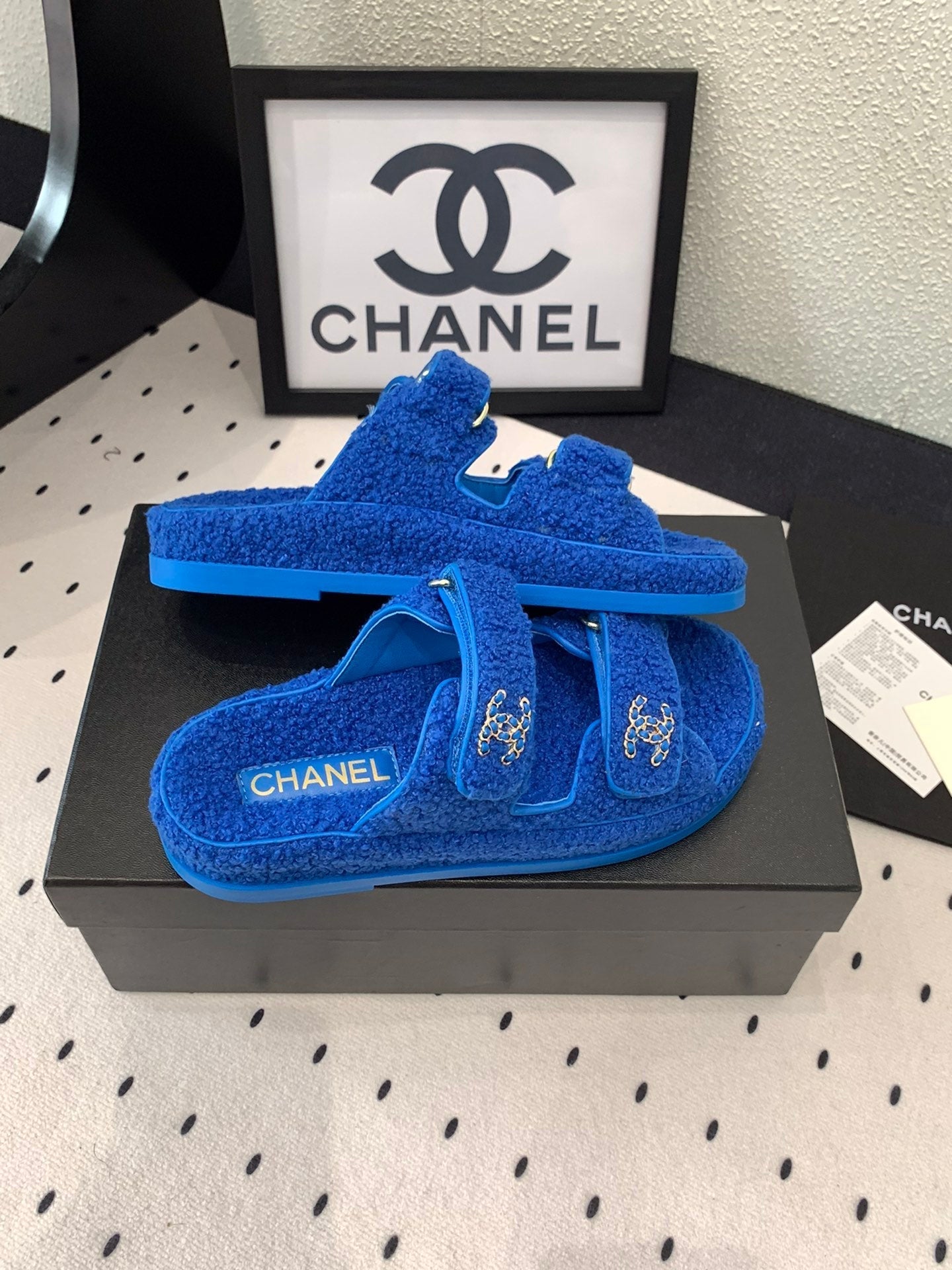 CC DAD SANDAL MULE IN AZURE BLUE LAMB FUR - 35