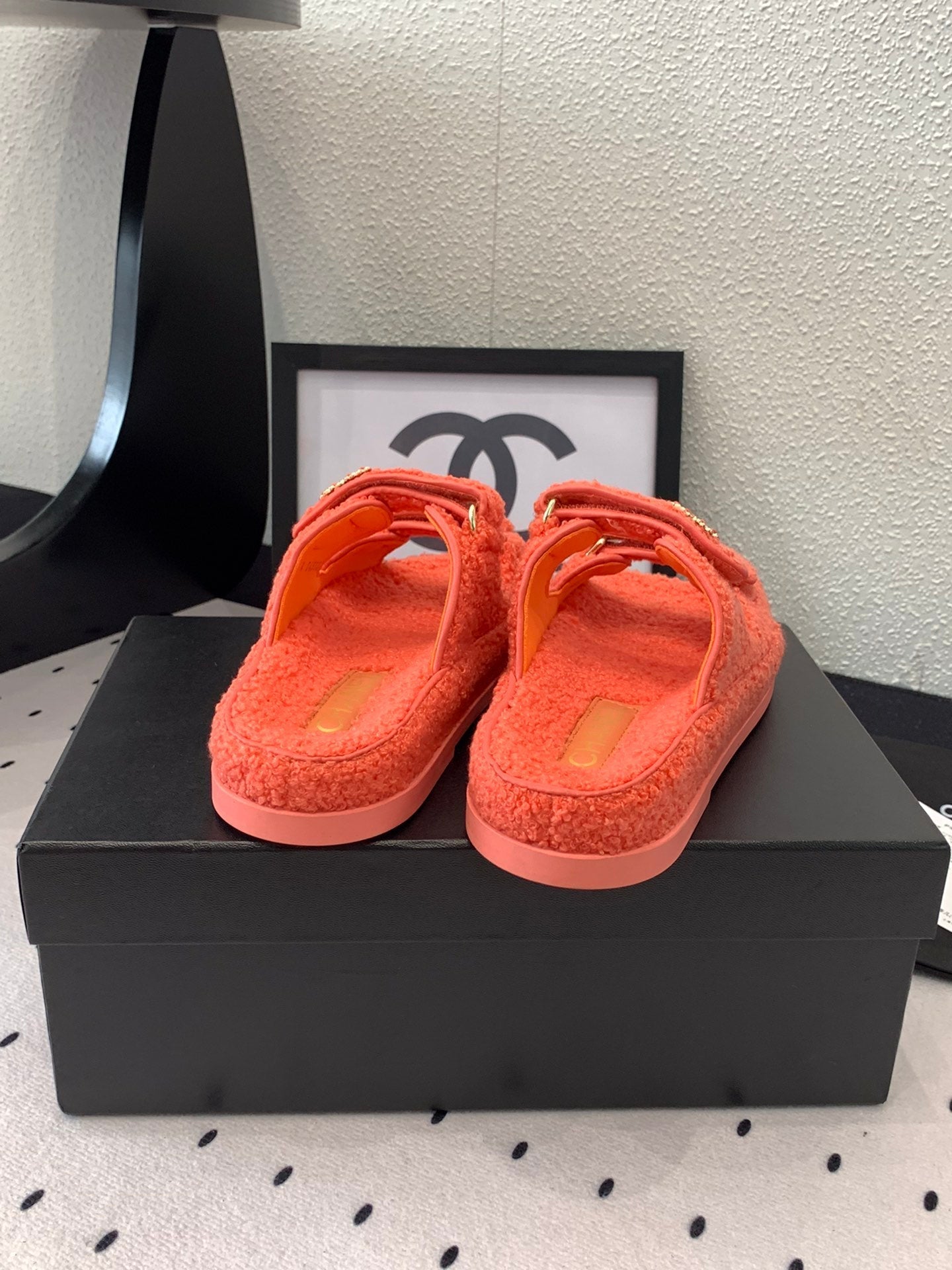 CC DAD SANDAL MULE IN RED ORANGE LAMB FUR - 35