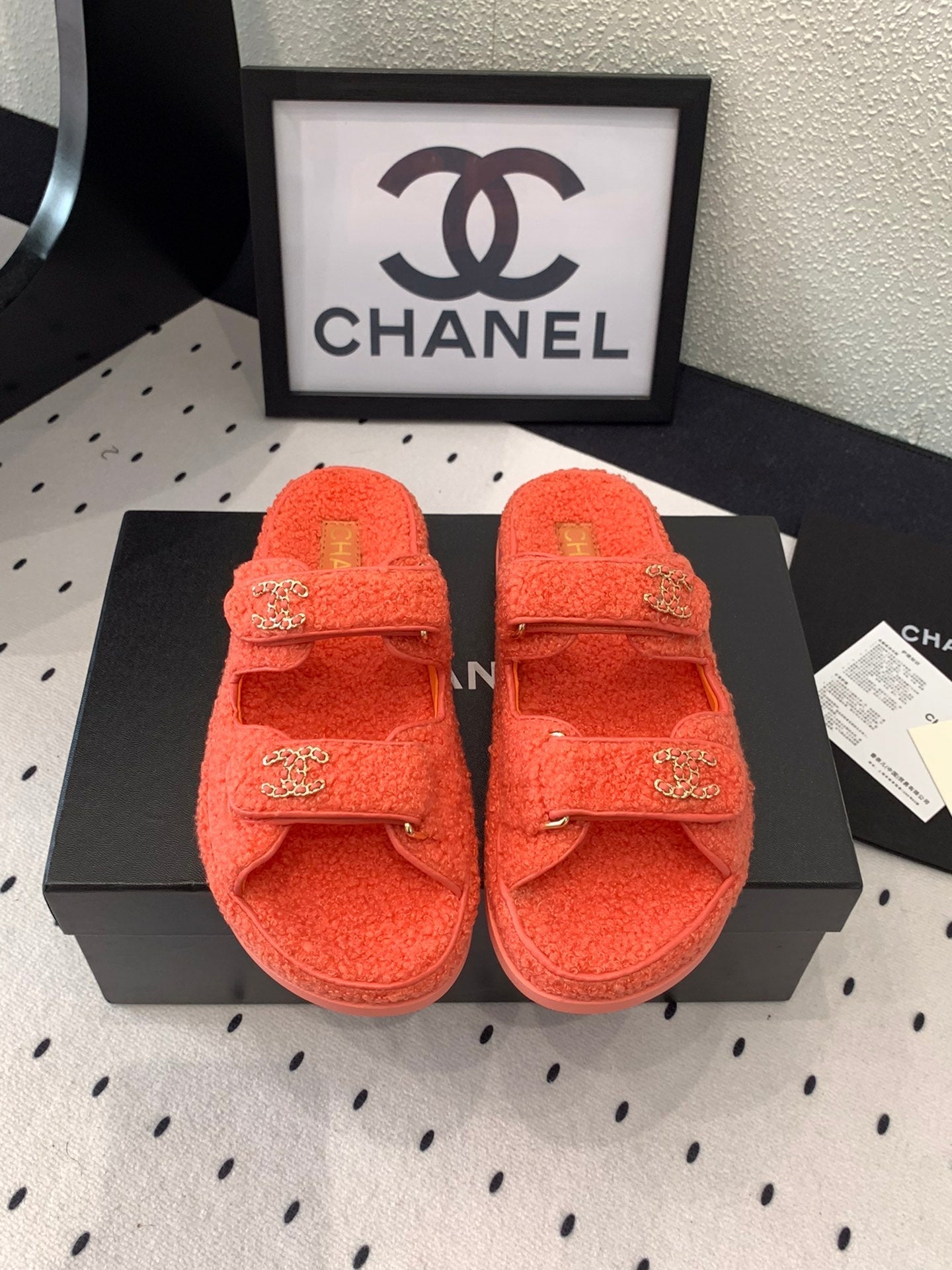 CC DAD SANDAL MULE IN RED ORANGE LAMB FUR - 35