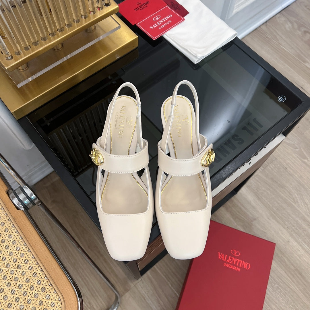 MARY-JANE VLOGO LOCKER SLINGBACK PUMPS WHITE SHEEPSKIN 60 MM - 35