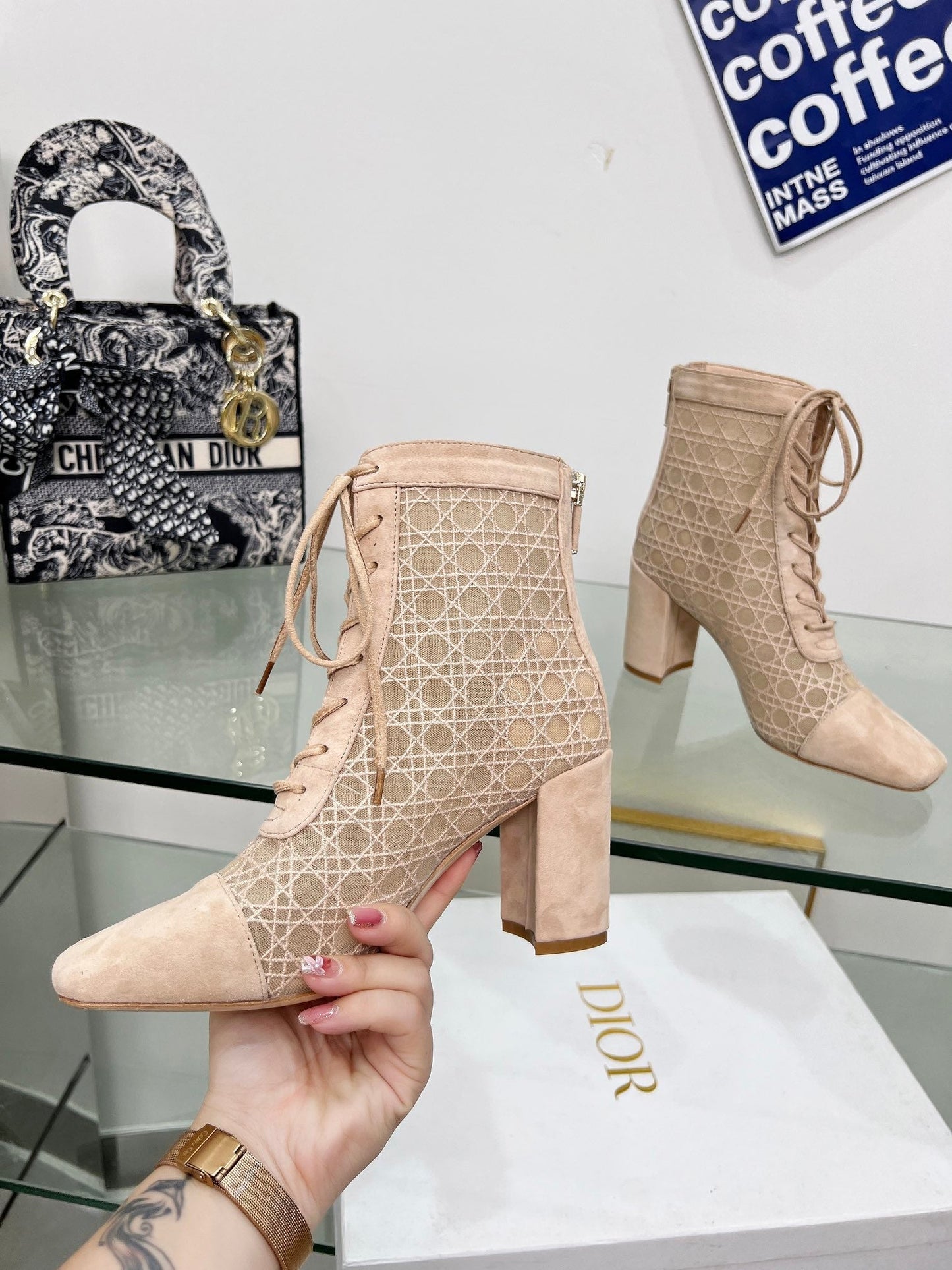 NAUGHTILY-D HEELED ANKLE BOOT IN BISQUE BEIGE CANNAGE MOTIF MESH AND SUEDE 8 CM - 34