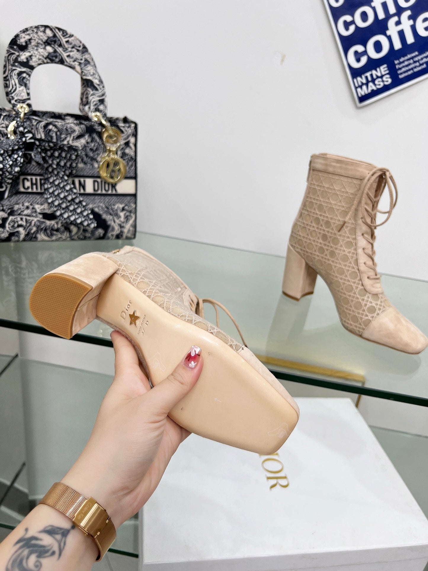 NAUGHTILY-D HEELED ANKLE BOOT IN BISQUE BEIGE CANNAGE MOTIF MESH AND SUEDE 8 CM - 34
