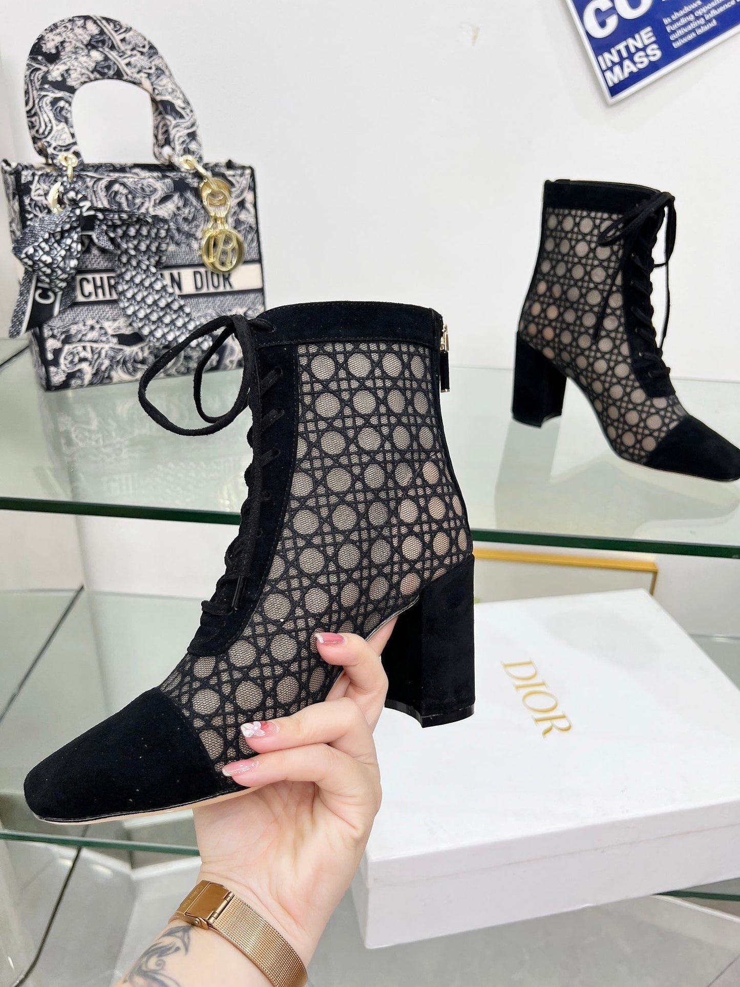 NAUGHTILY-D HEELED ANKLE BOOT IN BLACK CANNAGE MOTIF MESH AND SUEDE 8 CM - 34