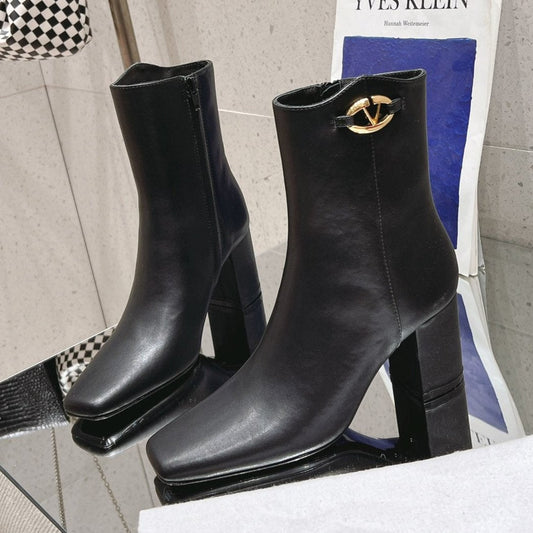 VLOGO THE BOLD EDITION ANKLE BOOT IN BLACK CALFSKIN 70MM - 35