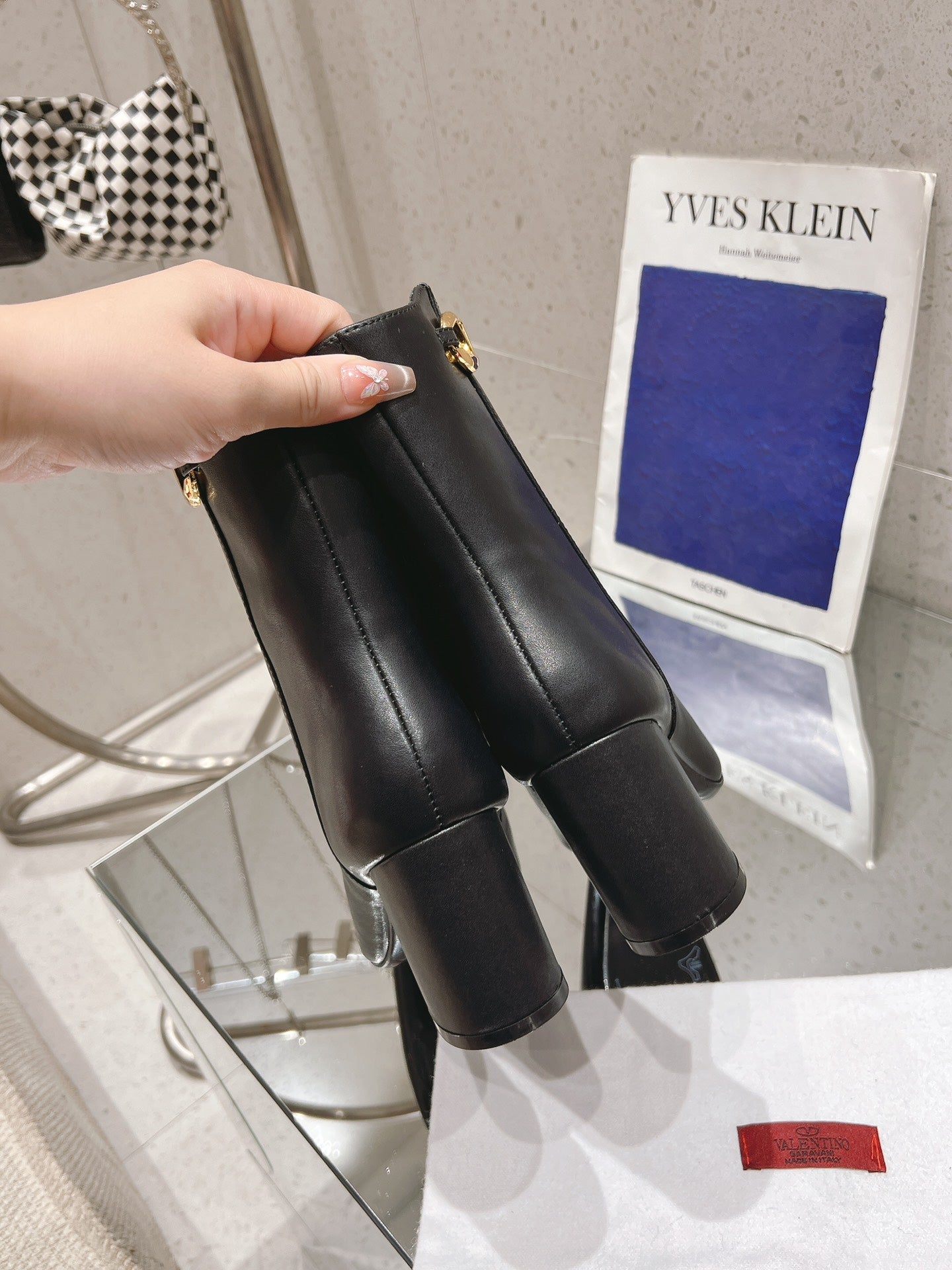 VLOGO THE BOLD EDITION ANKLE BOOT IN BLACK CALFSKIN 70MM - 35
