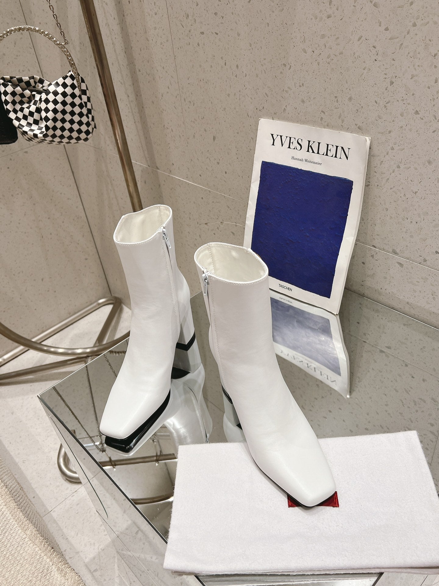 VLOGO THE BOLD EDITION ANKLE BOOT IN WHITE CALFSKIN 70MM - 35