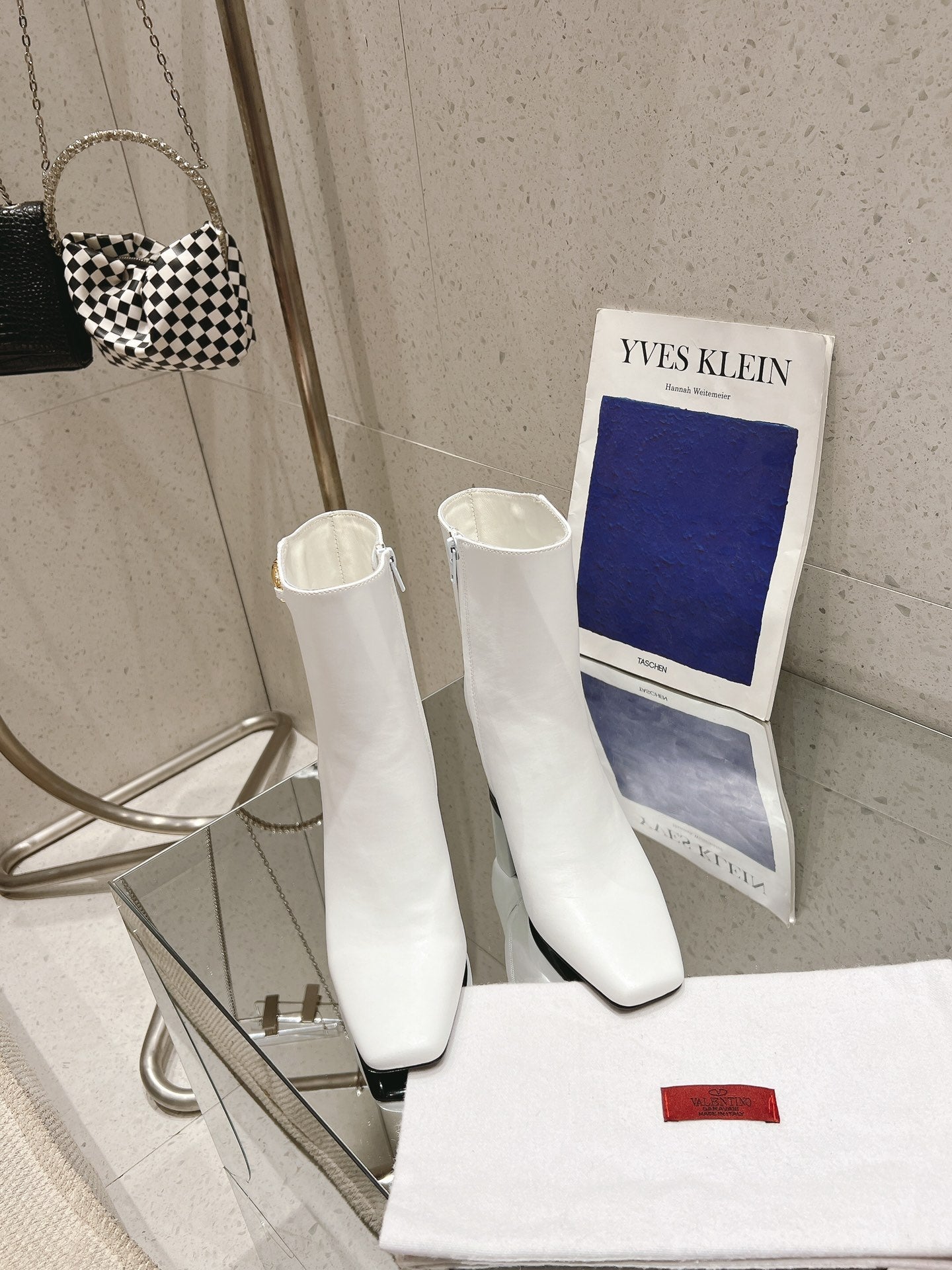 VLOGO THE BOLD EDITION ANKLE BOOT IN WHITE CALFSKIN 70MM - 35