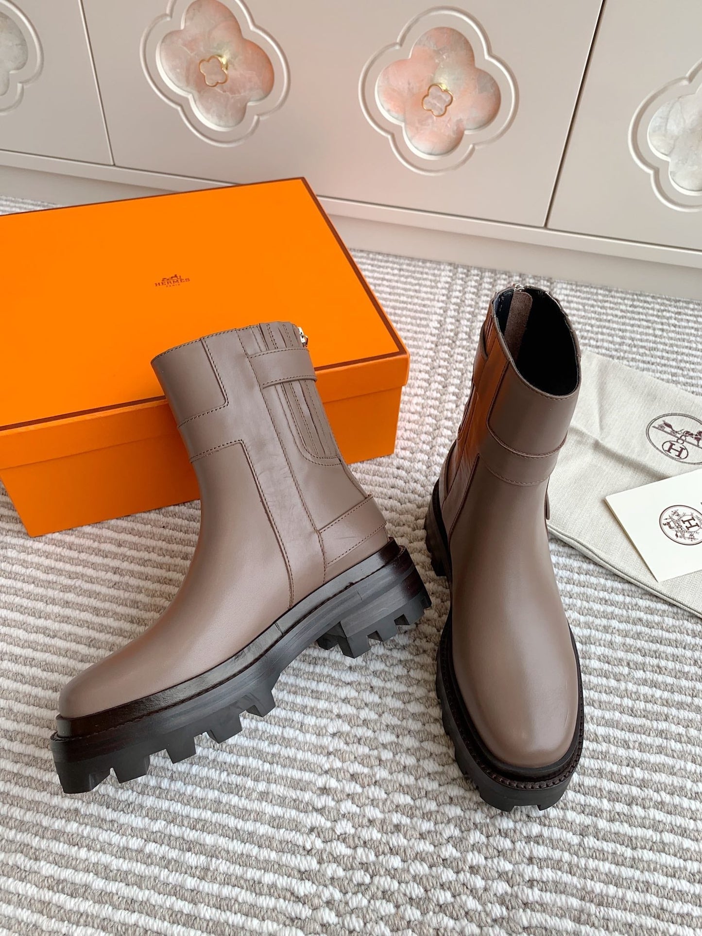 JAIME ANKLE BOOT IN CEDAR BROWN CALFSKIN - 35