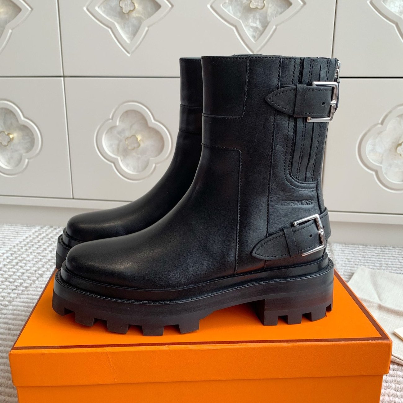 JAIME ANKLE BOOT IN BLACK CALFSKIN - 35