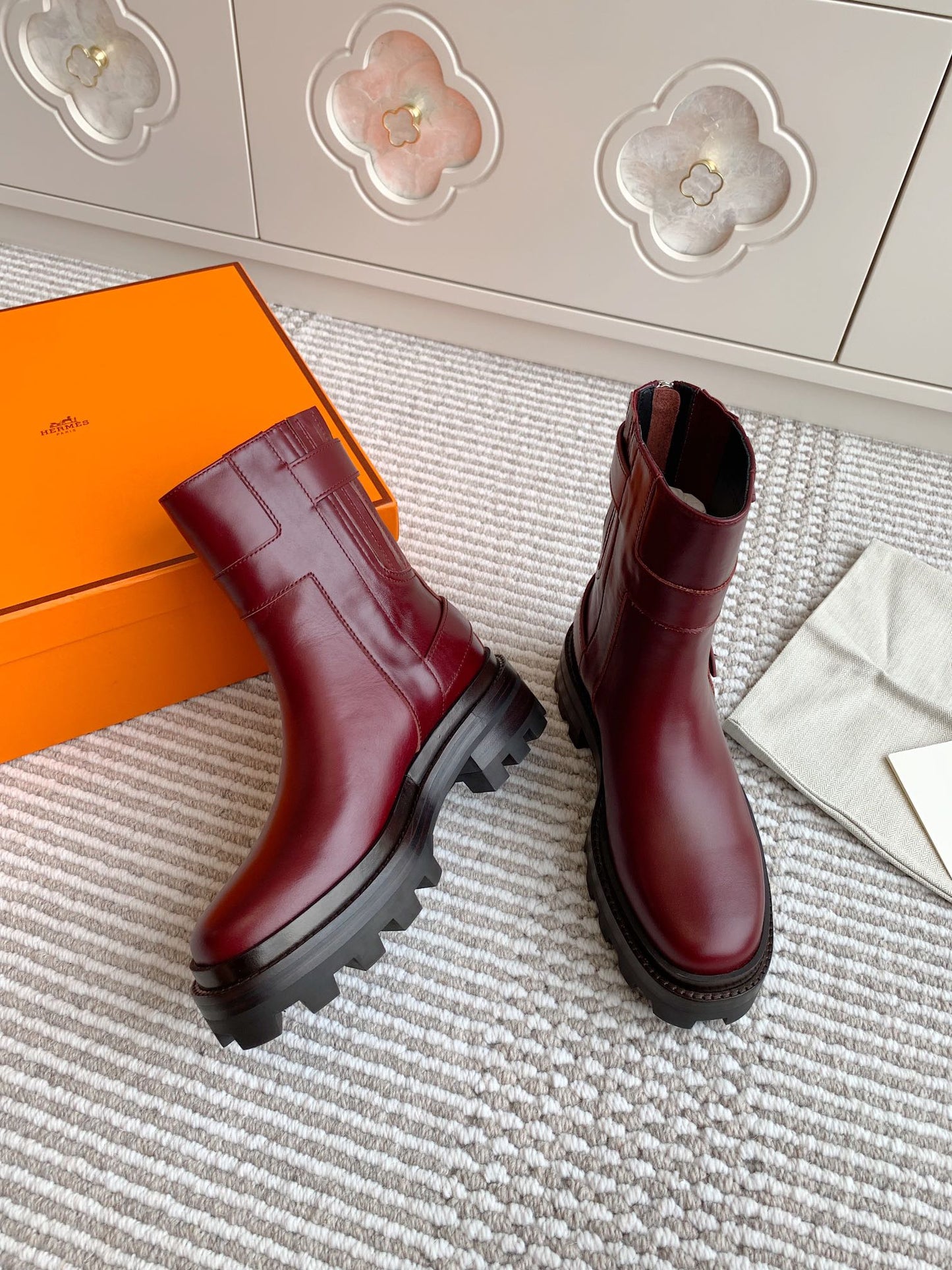 JAIME ANKLE BOOT IN BURGUNDY RED CALFSKIN - 35