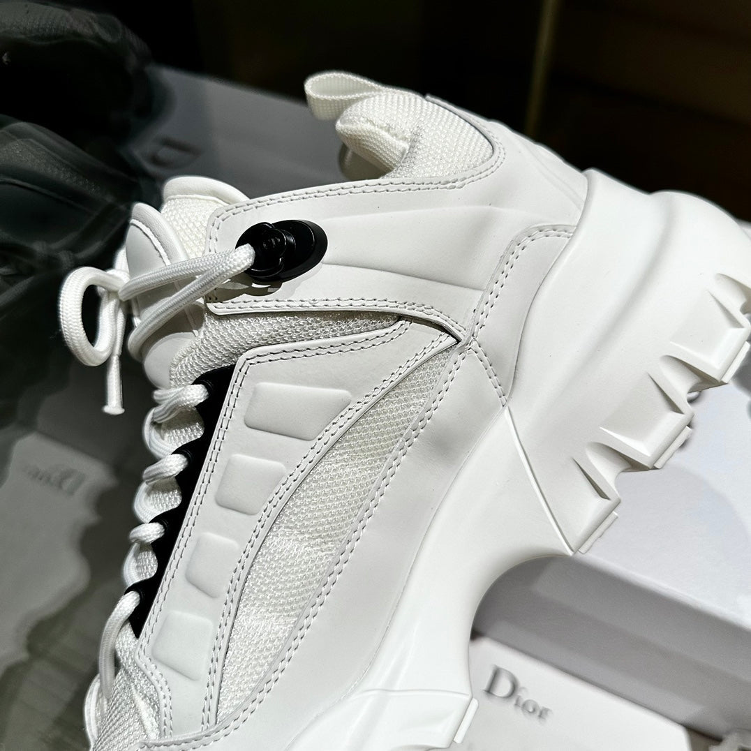 C'EST SNEAKER IN WHITE CALFSKIN AND BREATHABLE MESH - 35