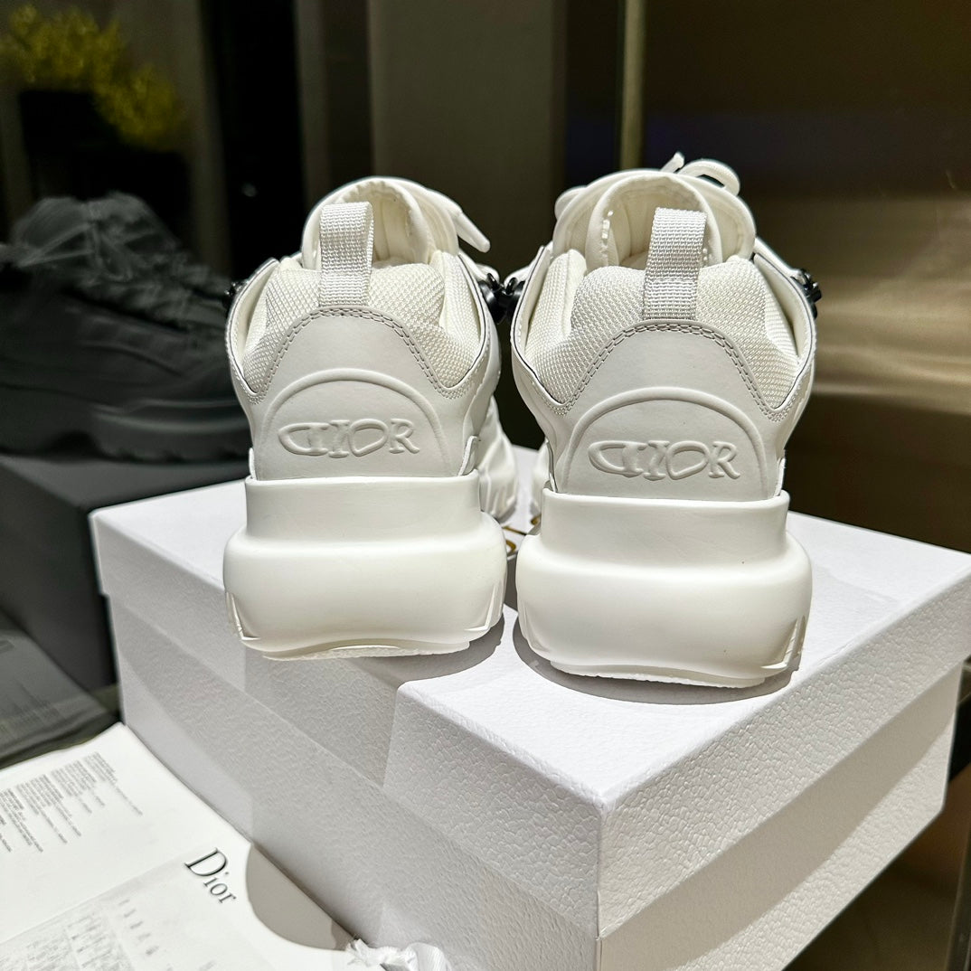 C'EST SNEAKER IN WHITE CALFSKIN AND BREATHABLE MESH - 35