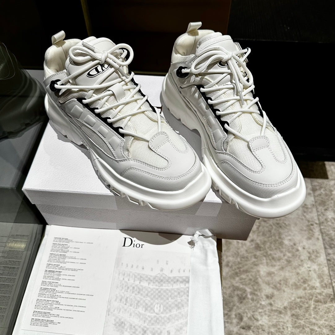 C'EST SNEAKER IN WHITE CALFSKIN AND BREATHABLE MESH - 35