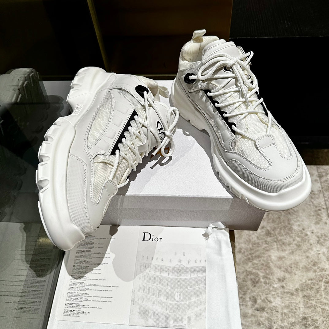 C'EST SNEAKER IN WHITE CALFSKIN AND BREATHABLE MESH - 35