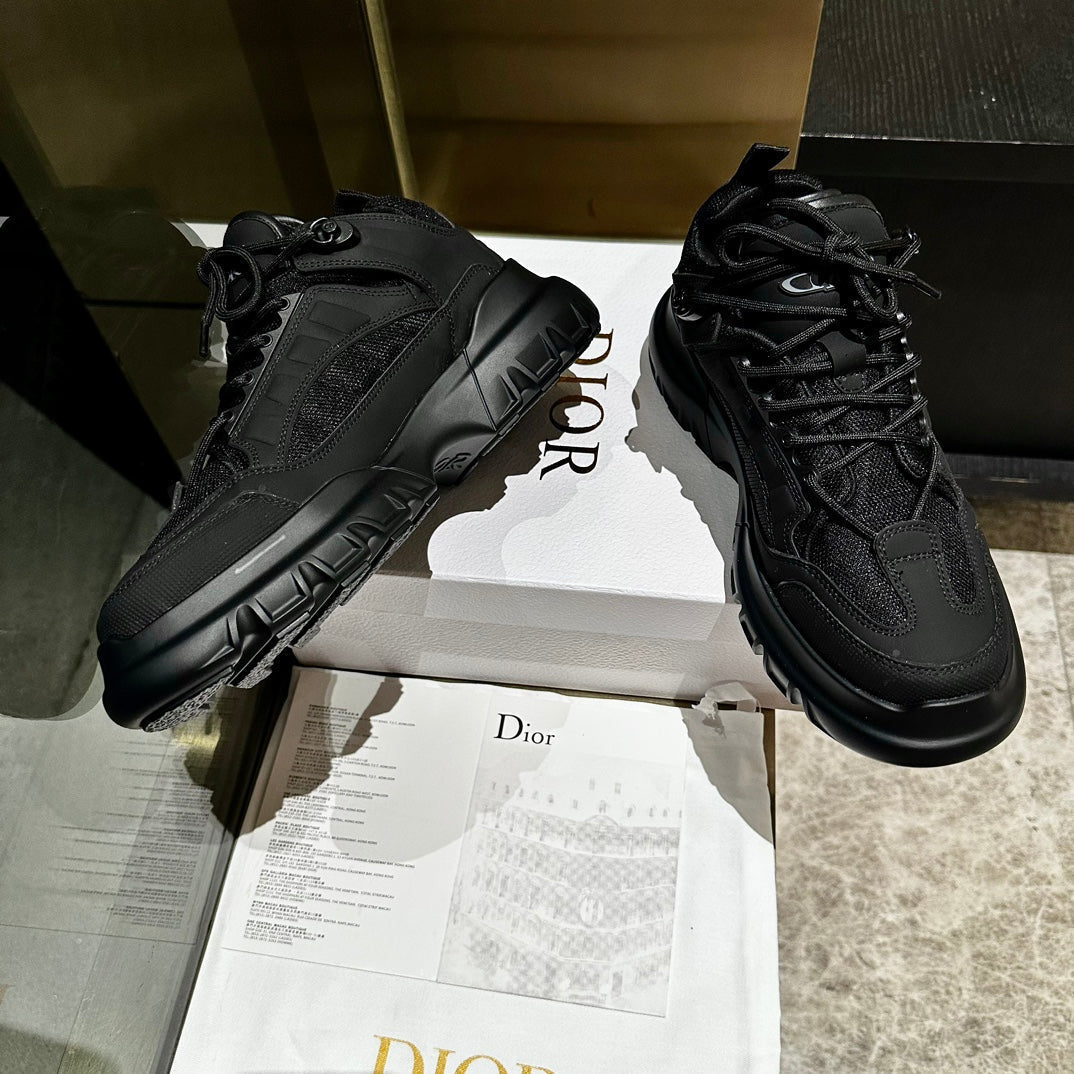 C'EST SNEAKER IN BLACK CALFSKIN AND BREATHABLE MESH - 35