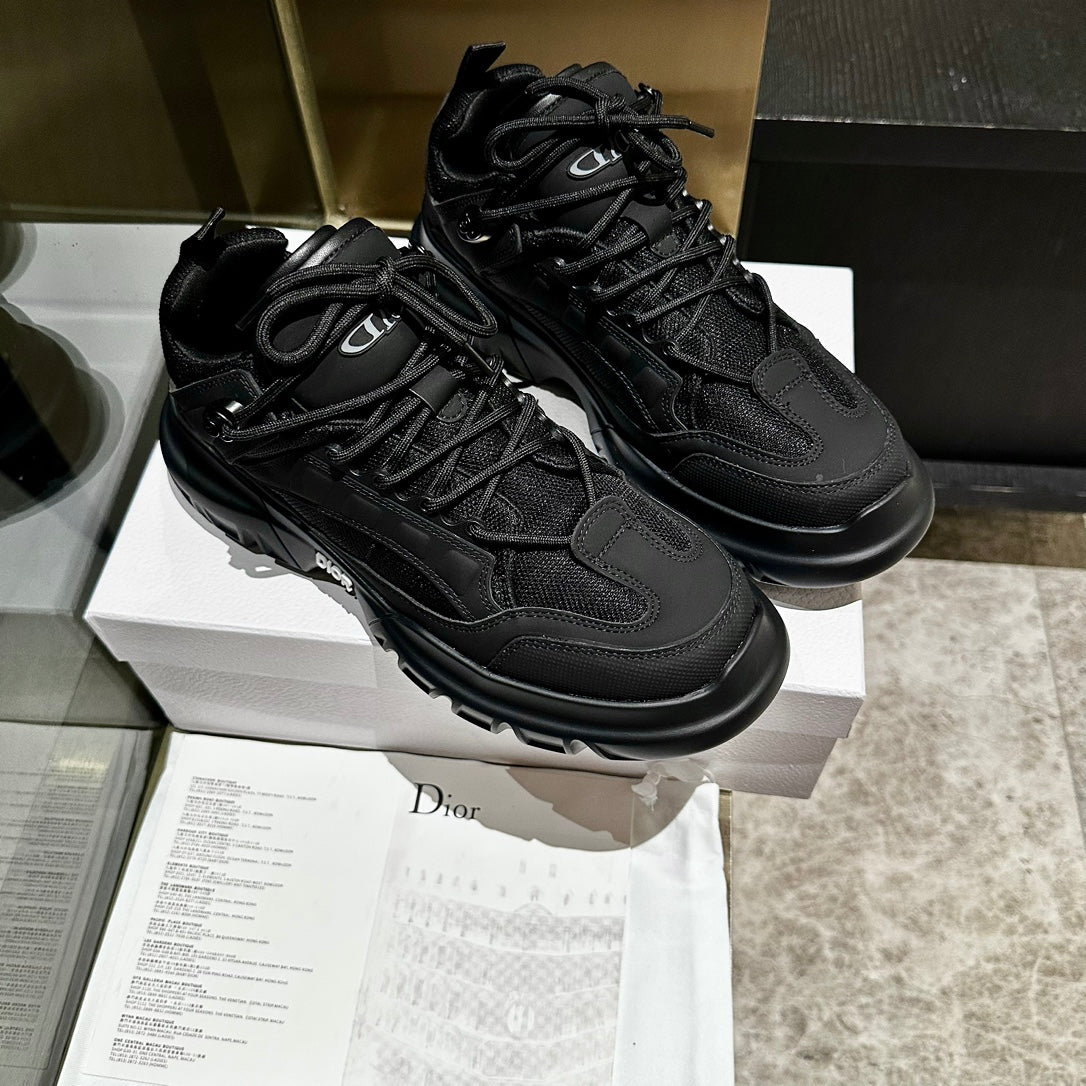C'EST SNEAKER IN BLACK CALFSKIN AND BREATHABLE MESH - 35