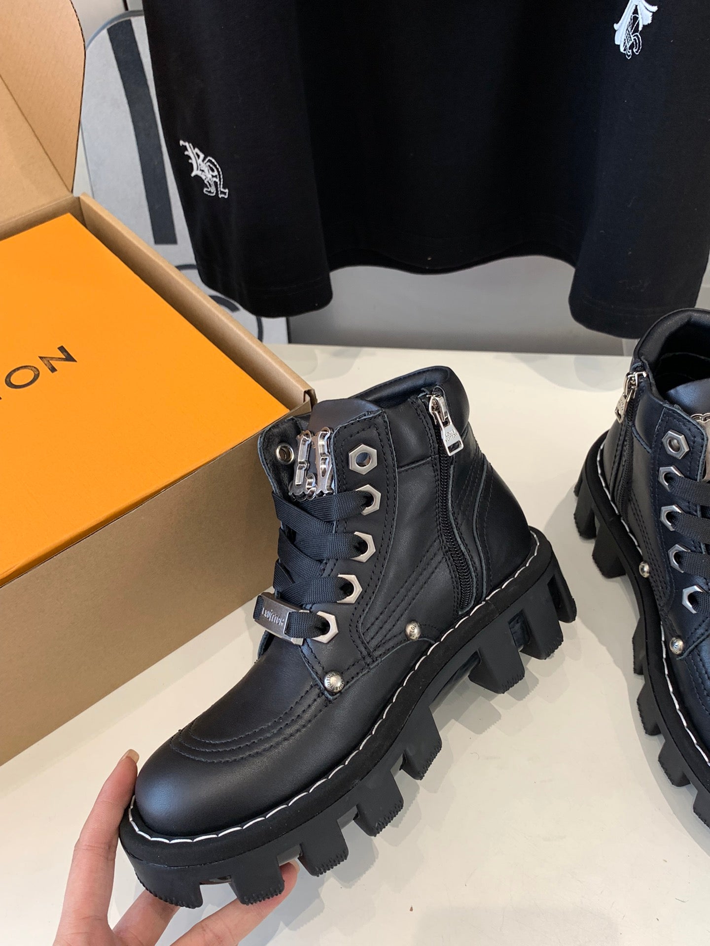 LV CHECKER ANKLE BOOT IN BLACK CALFSKIN - 35