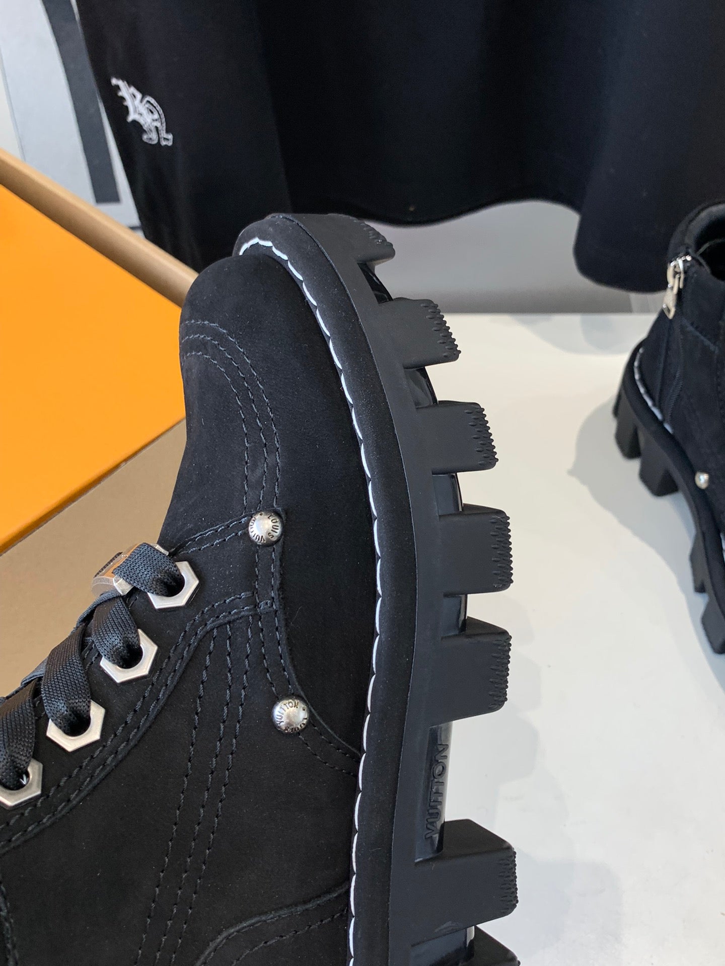LV CHECKER ANKLE BOOT IN BLACK SUEDE - 35