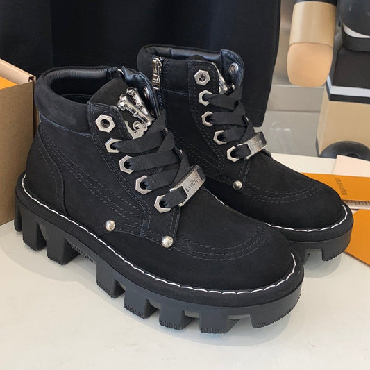 LV CHECKER ANKLE BOOT IN BLACK SUEDE - 35