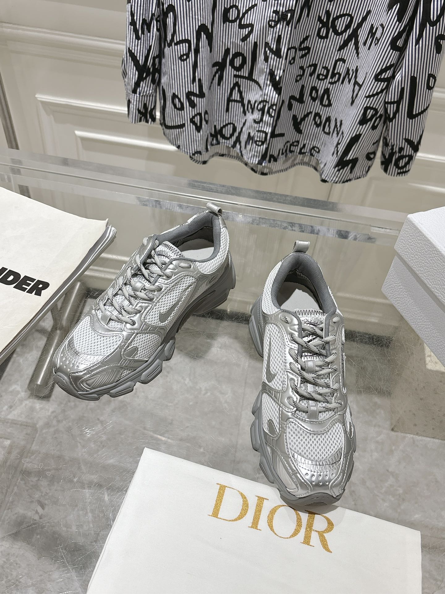 DIOR 25S CHRONO SNEAKER 45MM IN MESH WITH SILVER CALFSKIN - 35