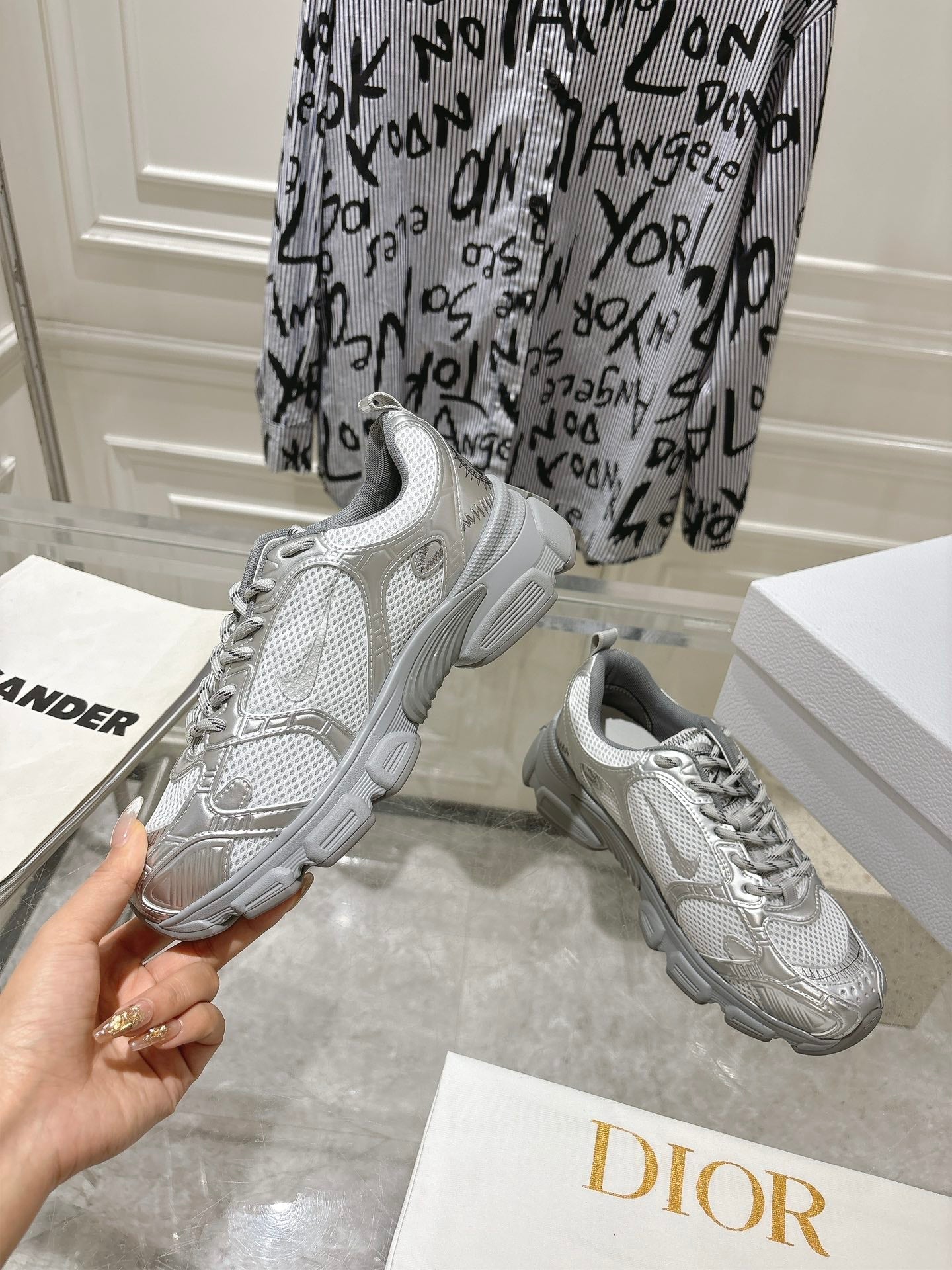DIOR 25S CHRONO SNEAKER 45MM IN MESH WITH SILVER CALFSKIN - 35